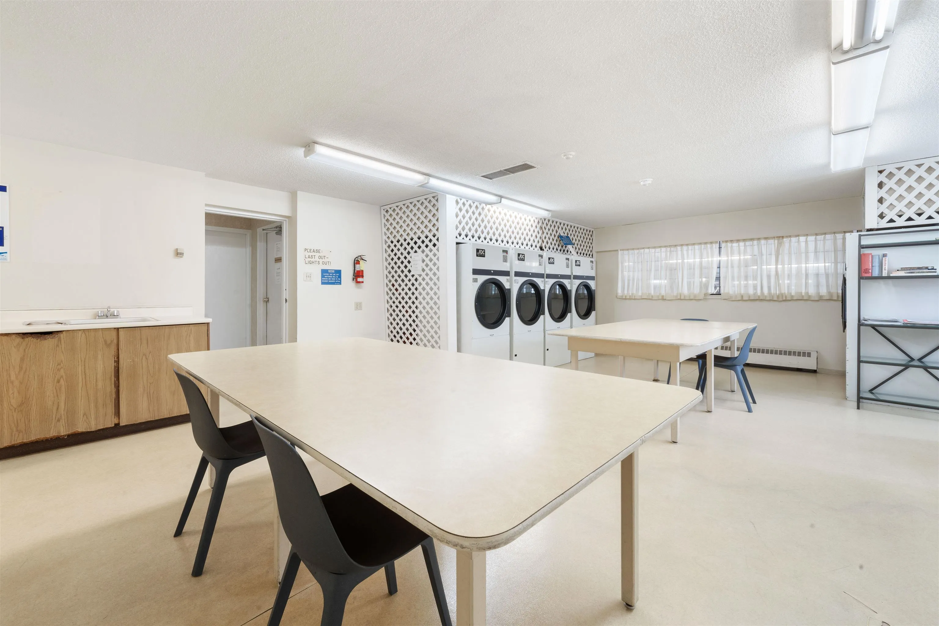 808 6651 Minoru Boulevard