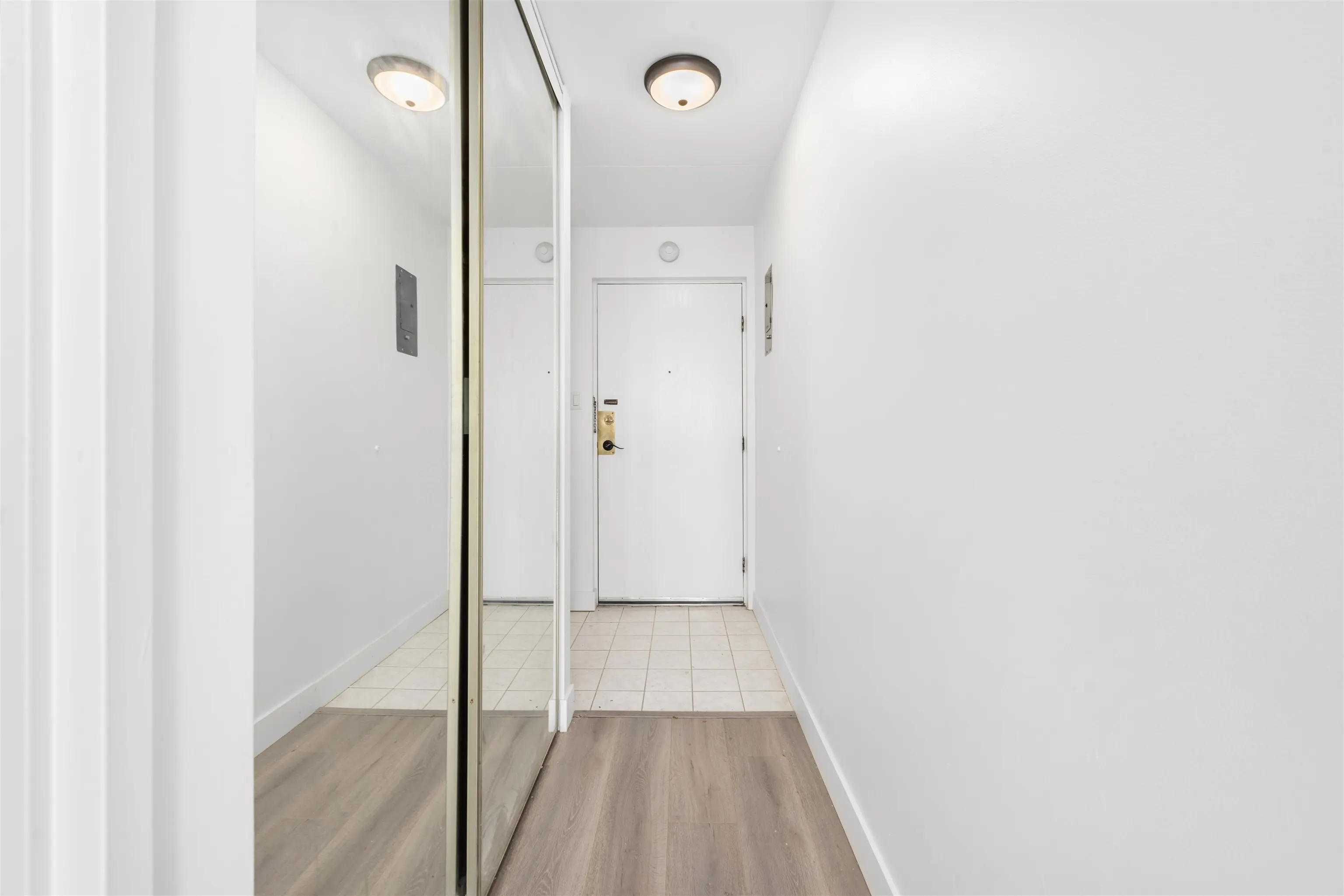 808 6651 Minoru Boulevard