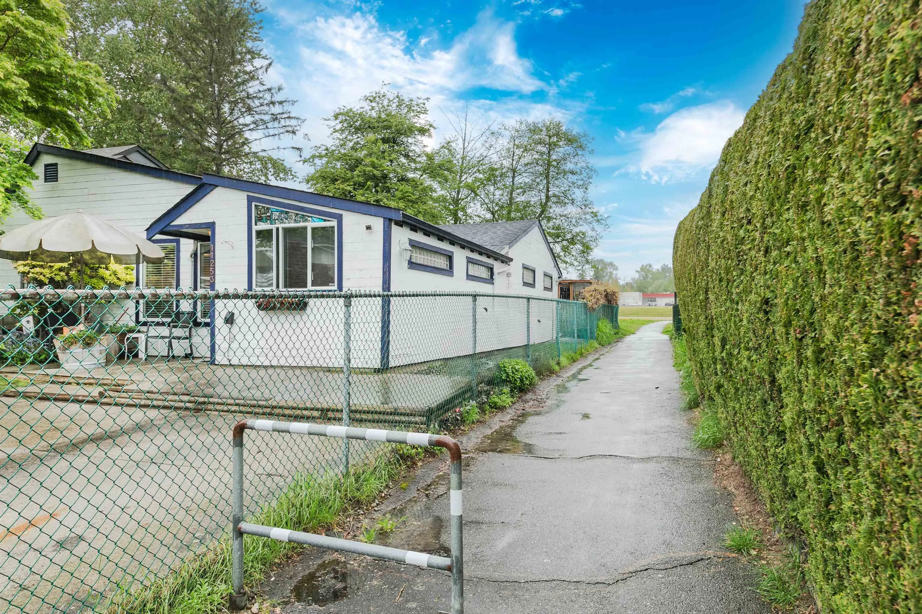 11253 Glenbrook Place