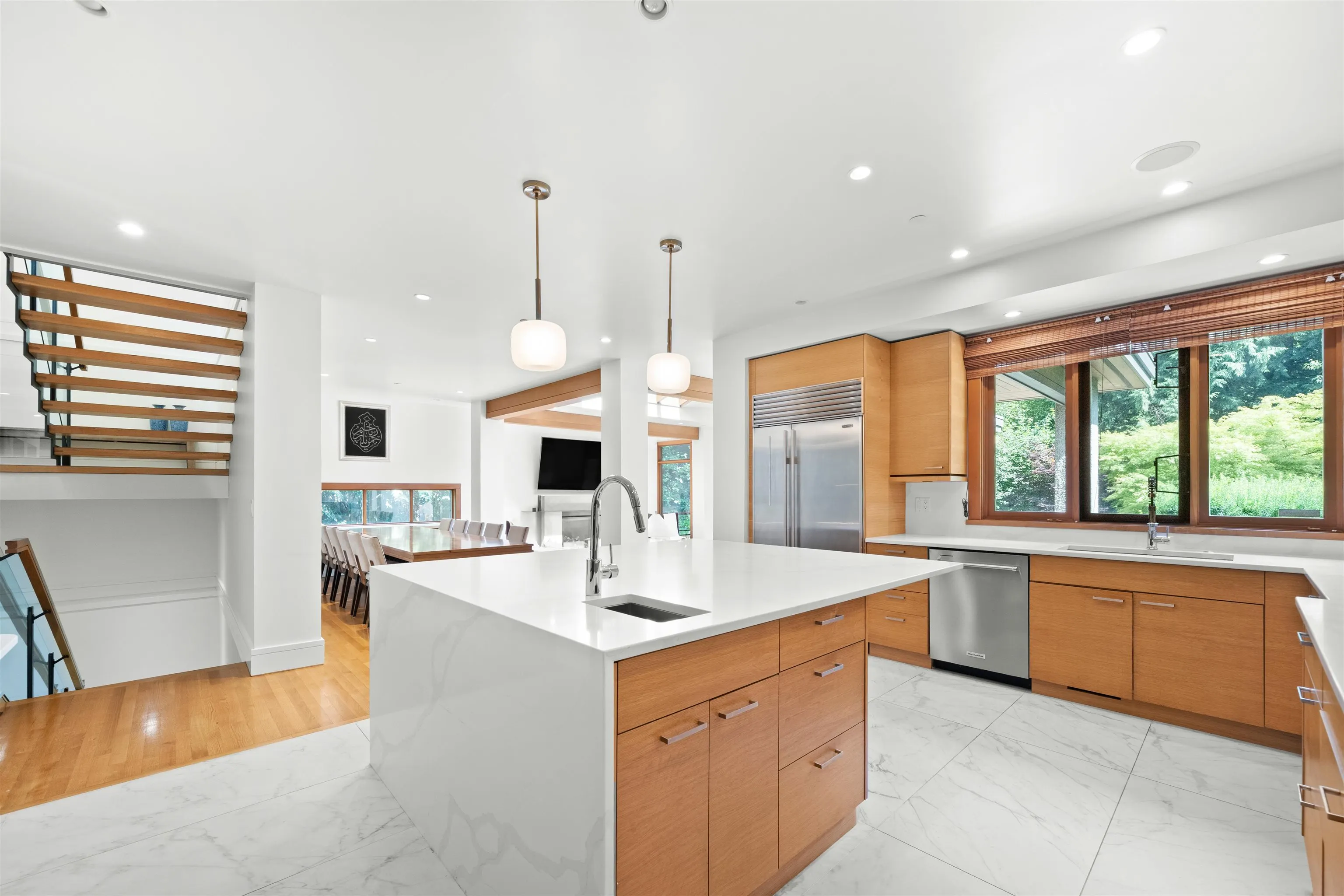 510 Eastcot Road