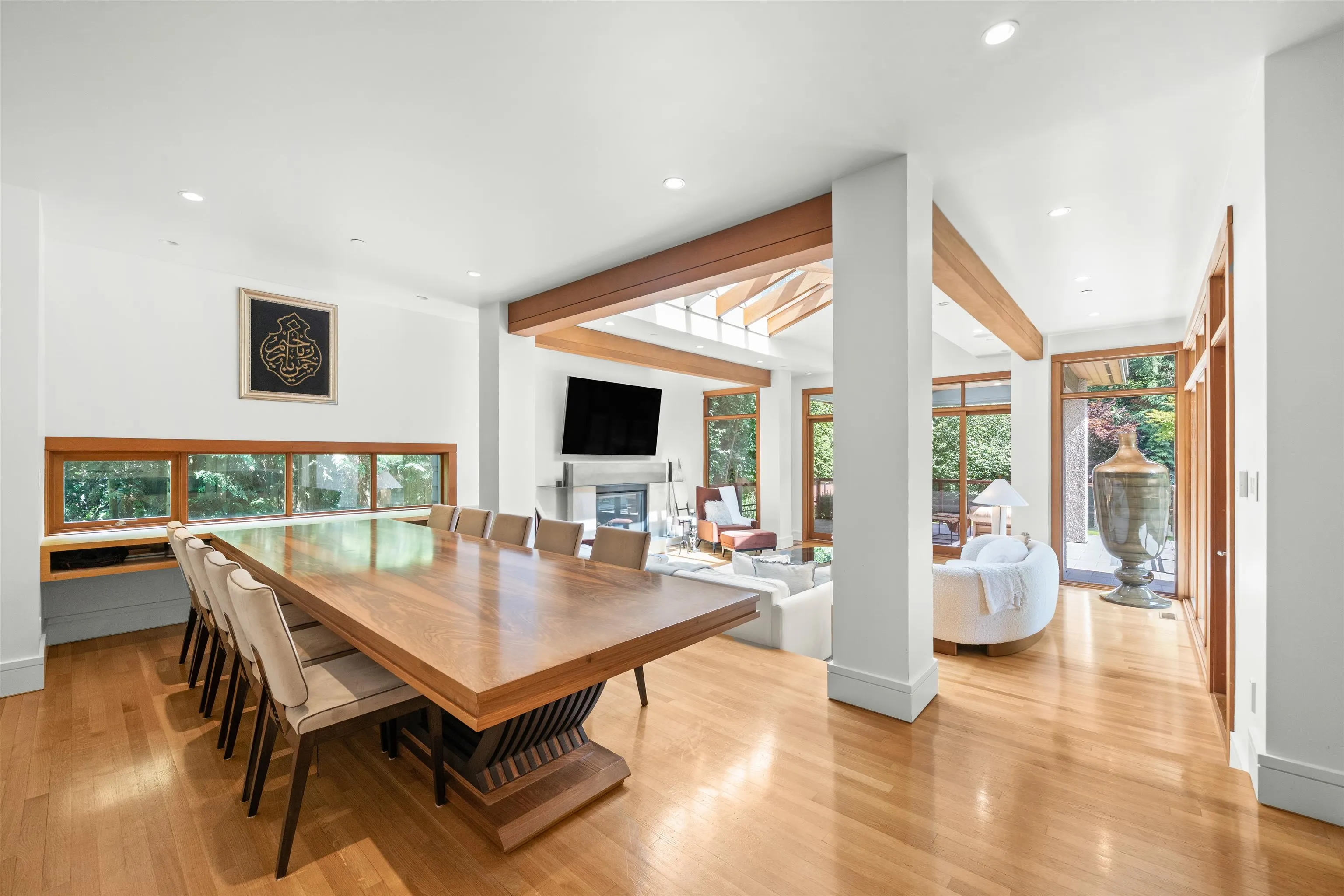 510 Eastcot Road