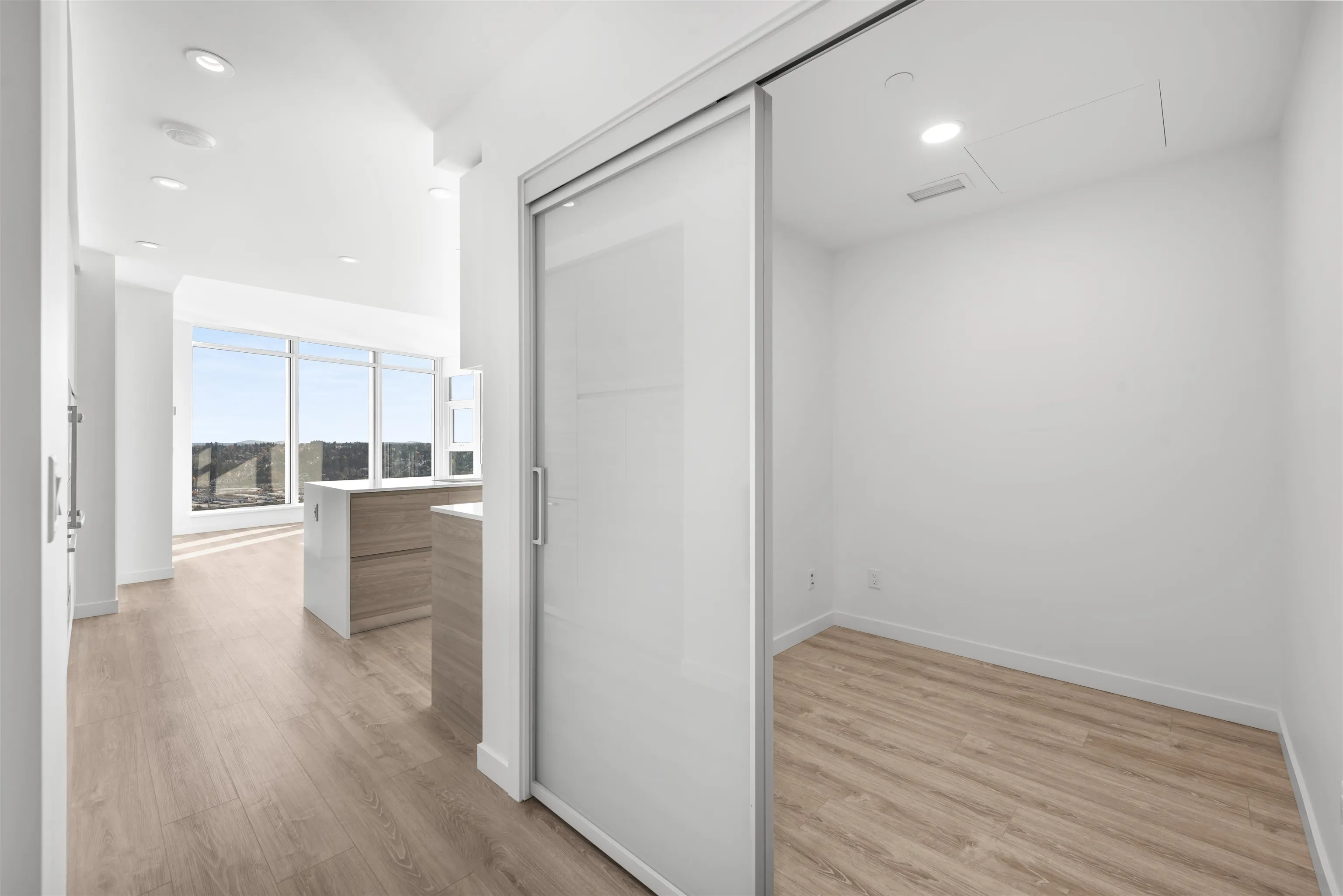4008 680 Quayside Drive