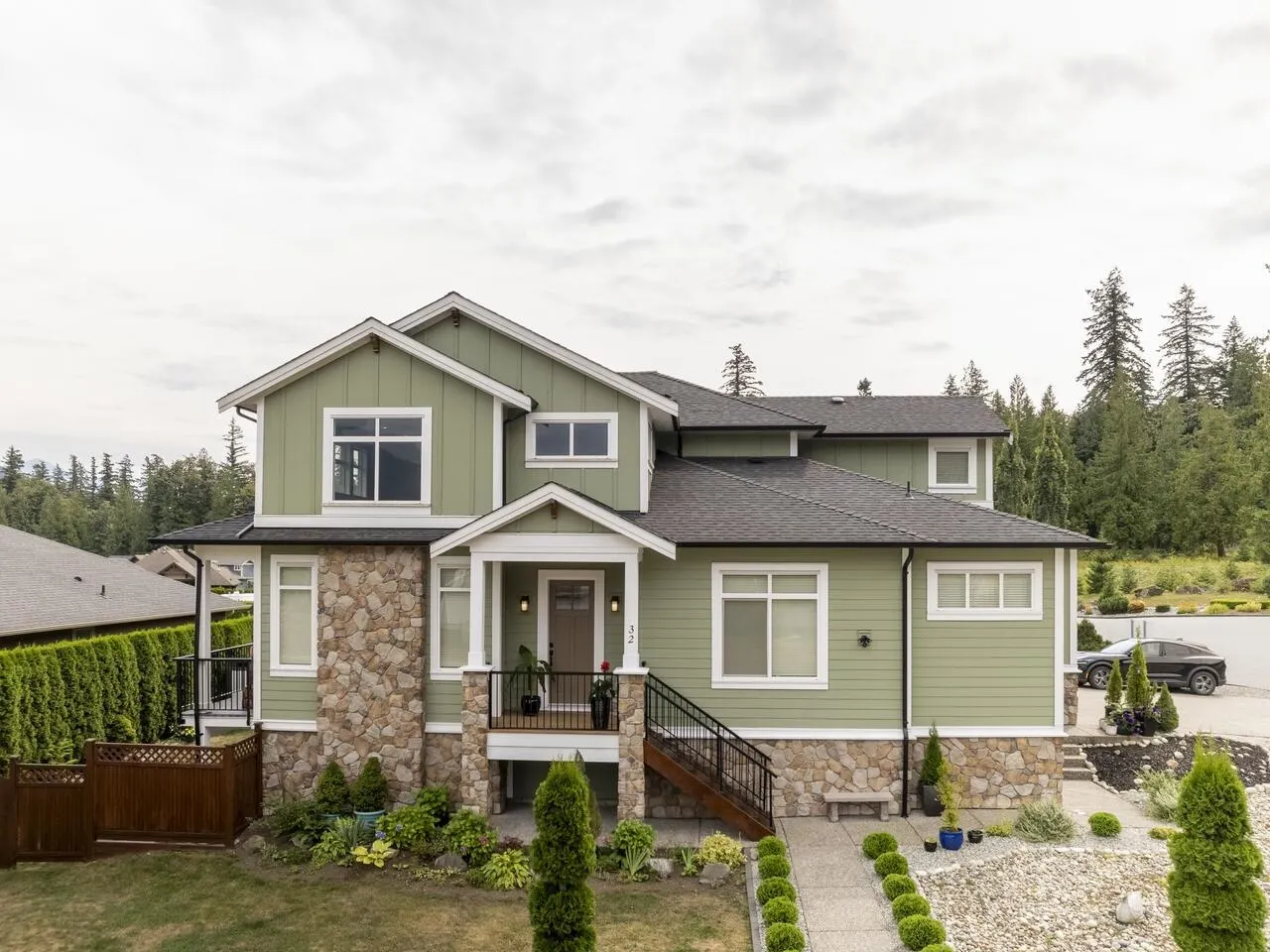 32 14550 Morris Valley Road
