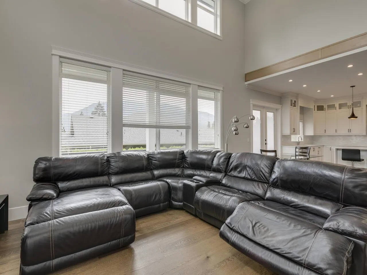 32 14550 Morris Valley Road