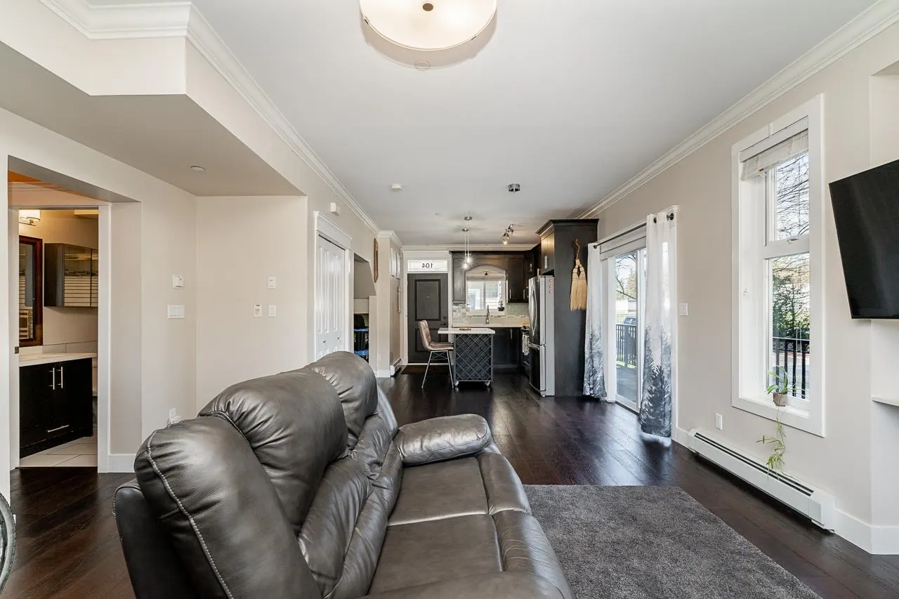 104 3488 Sefton Street