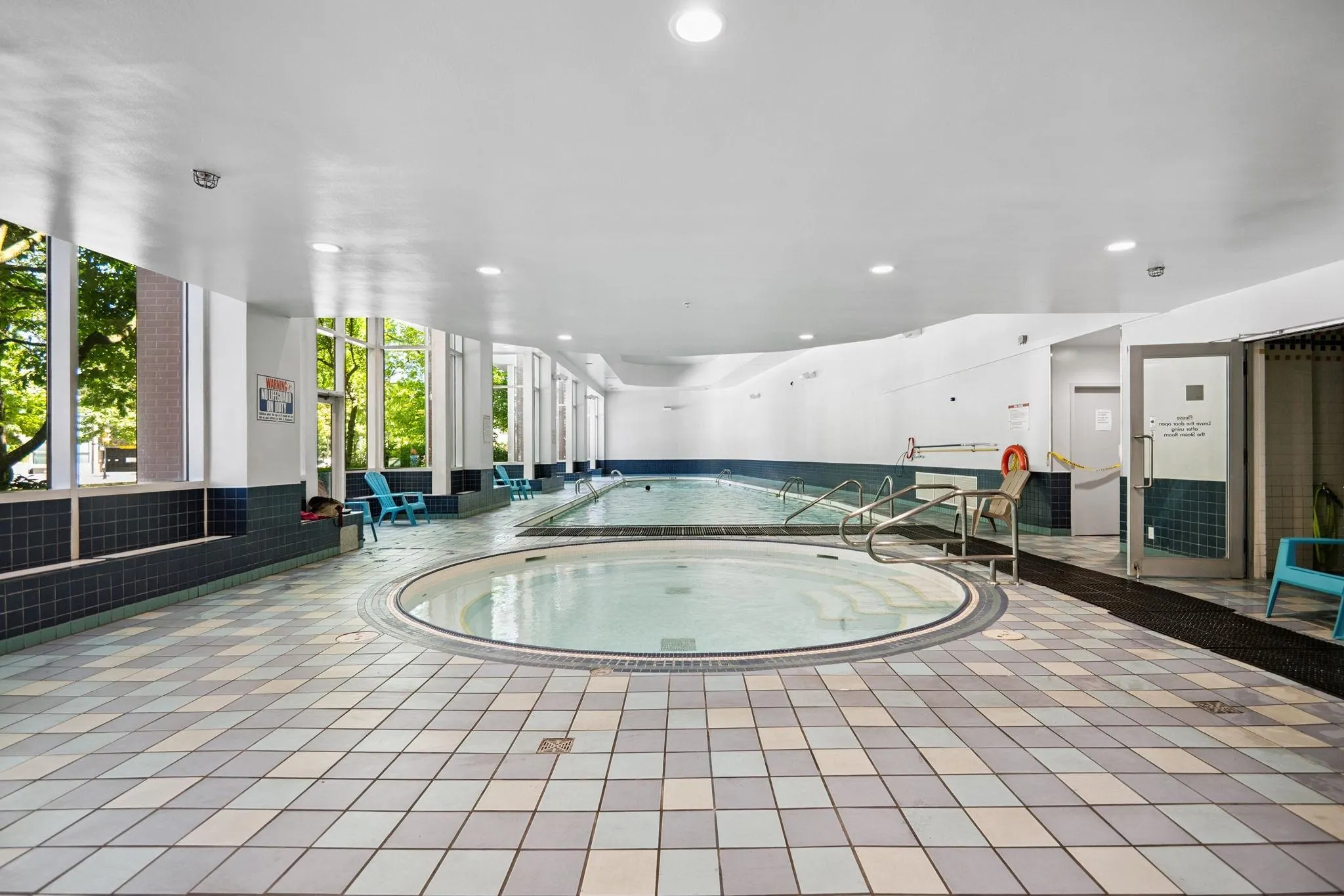 801 1077 Marinaside Crescent
