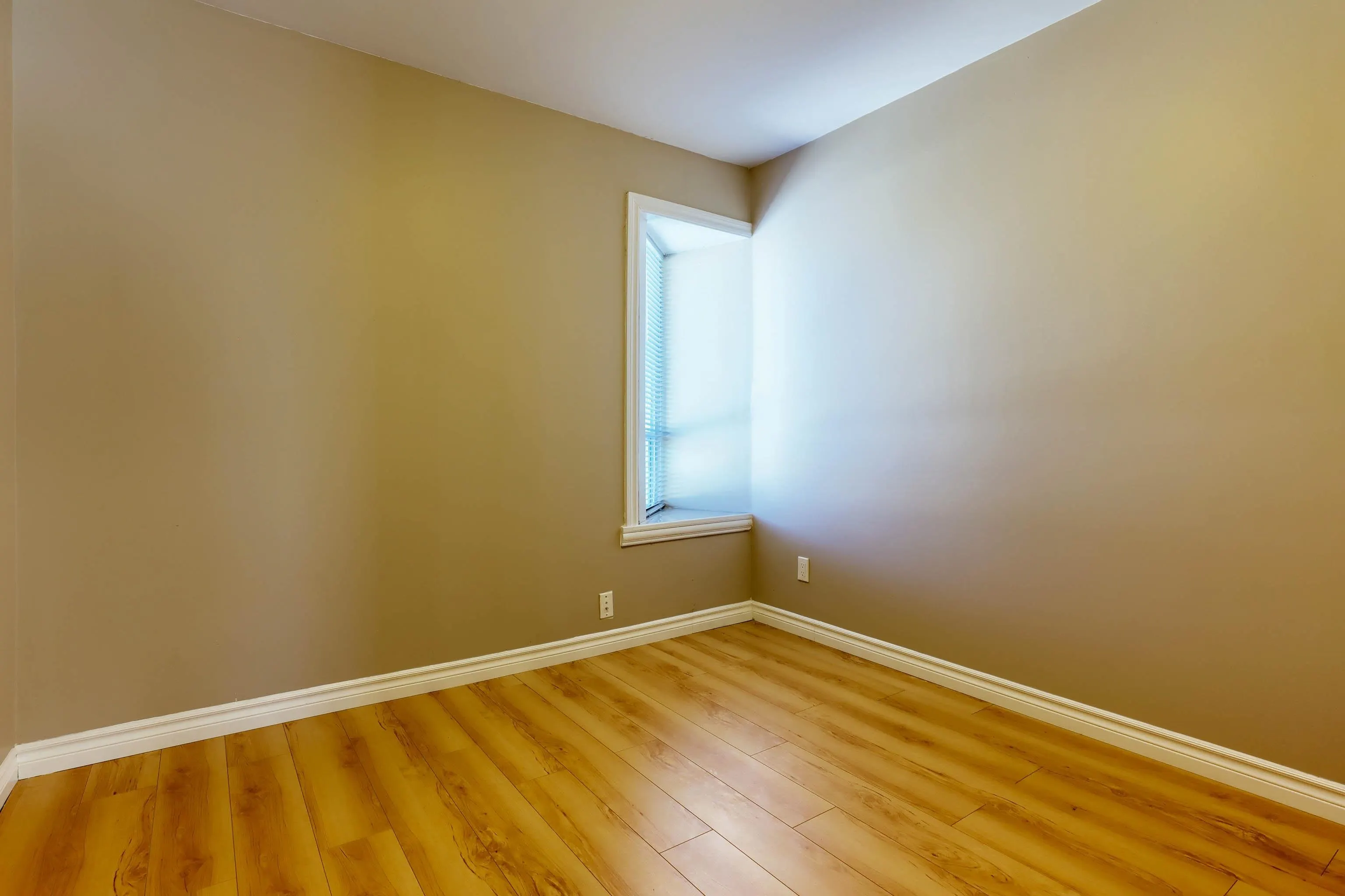 328 Fenton Street