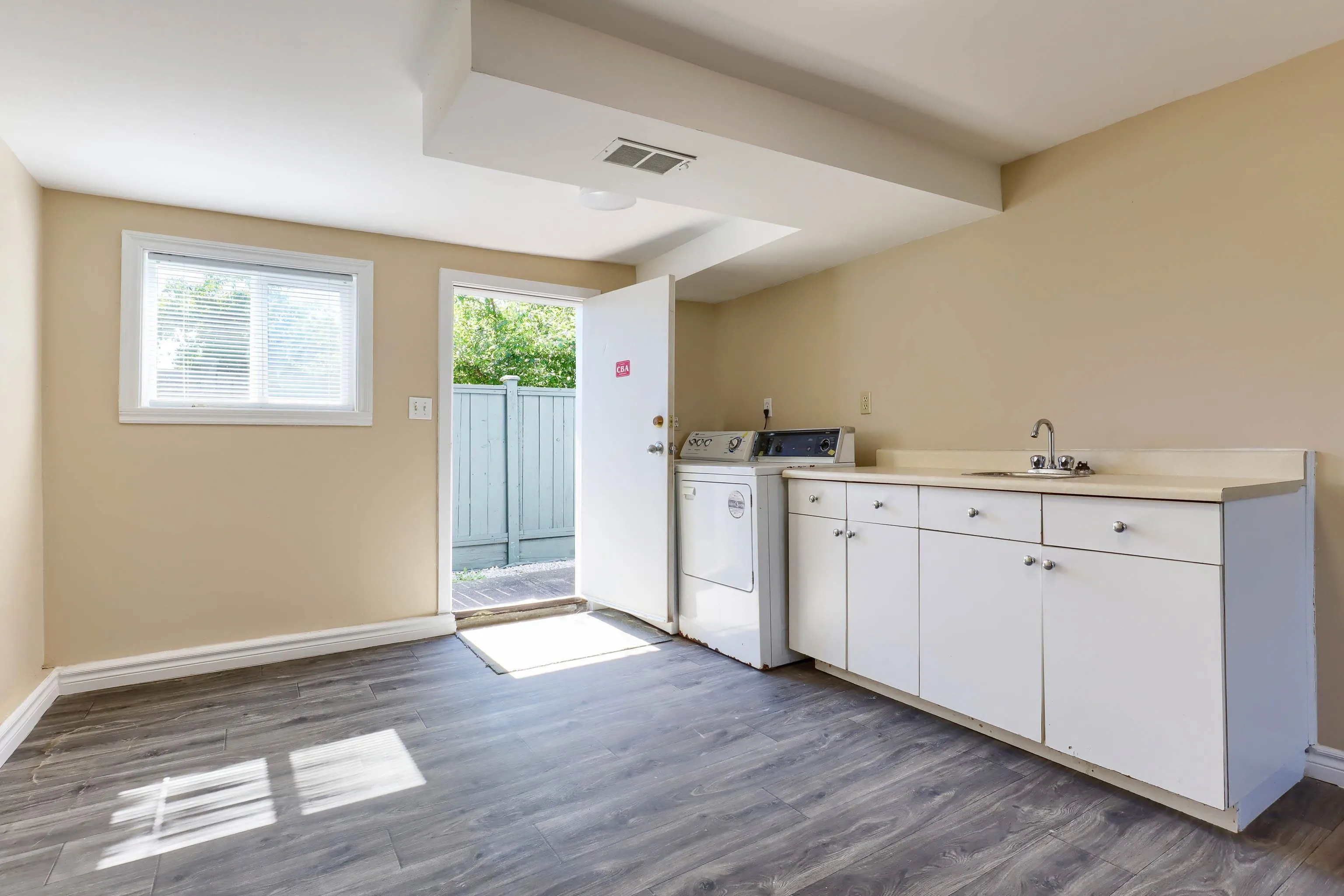 328 Fenton Street