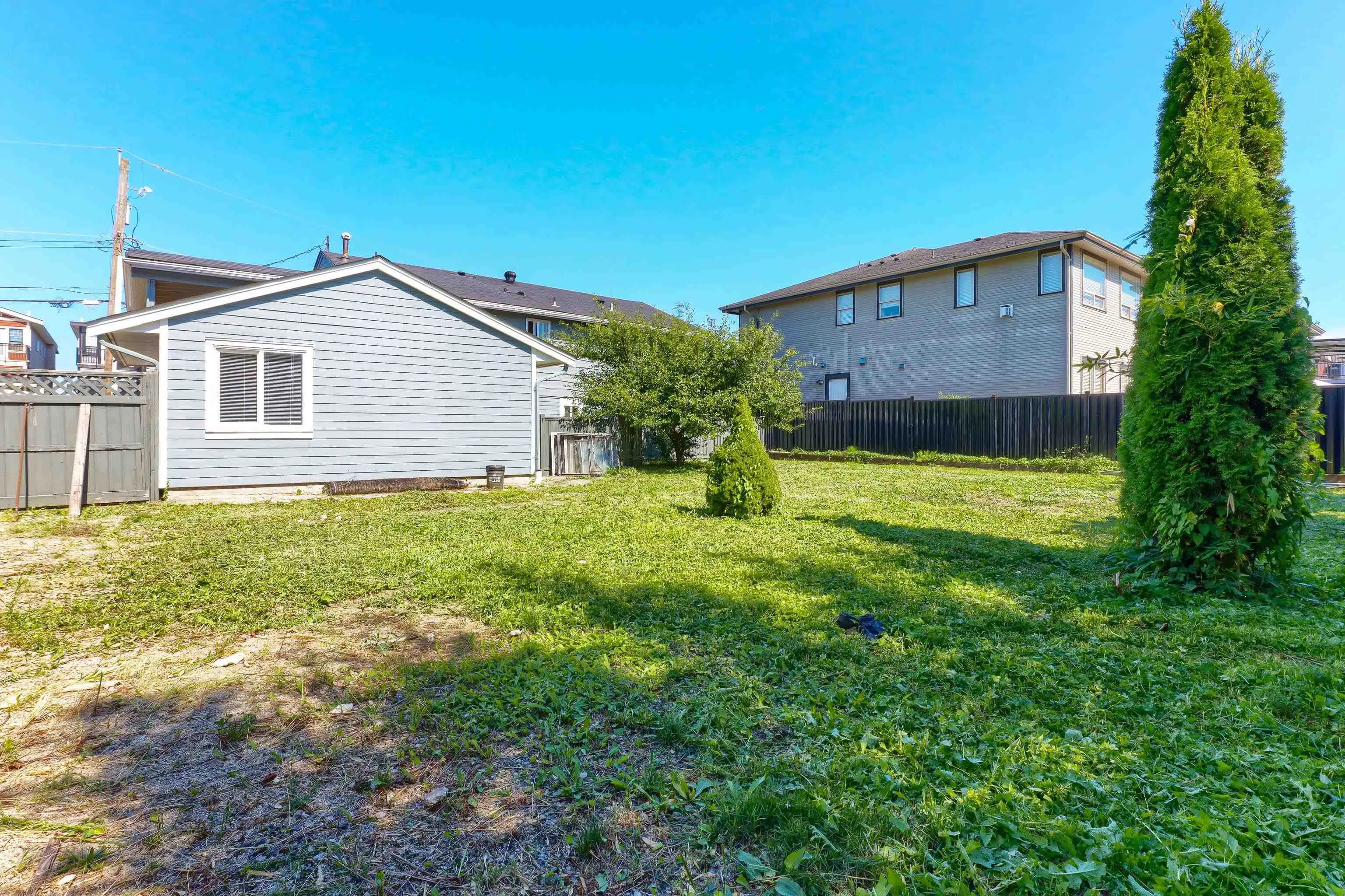 328 Fenton Street