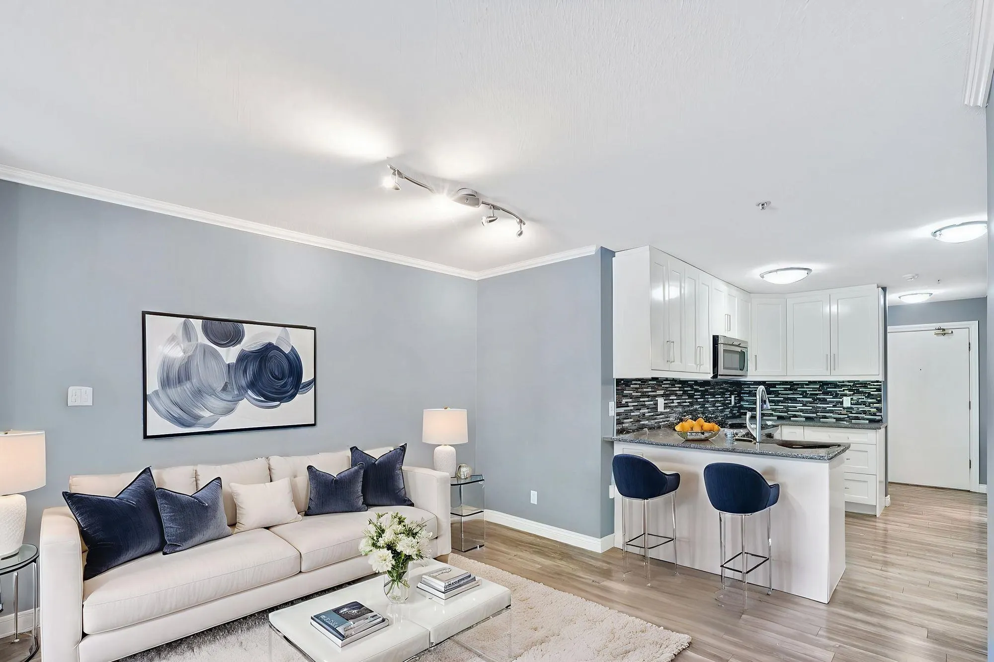 212 12110 80 Avenue
