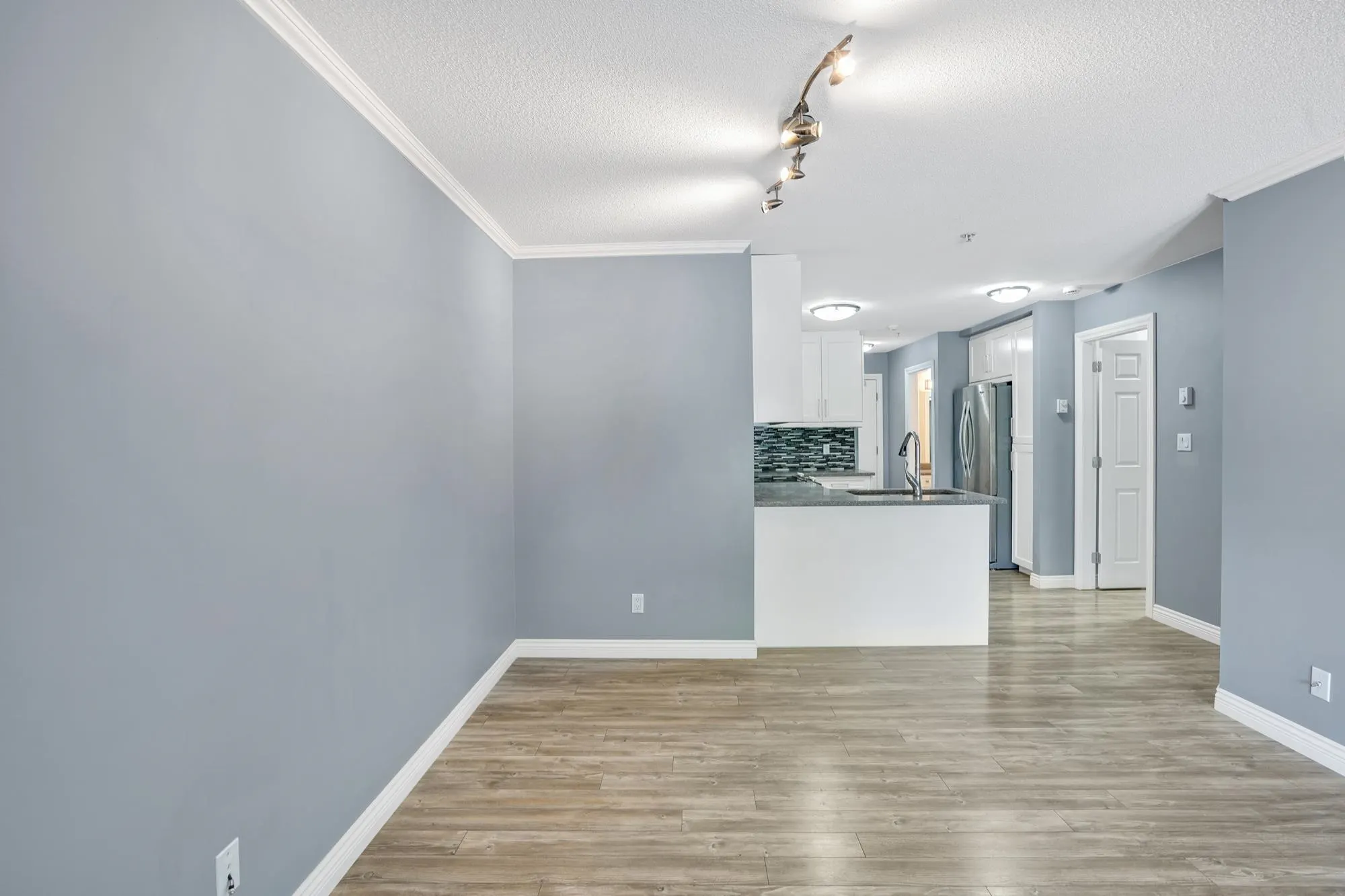 212 12110 80 Avenue