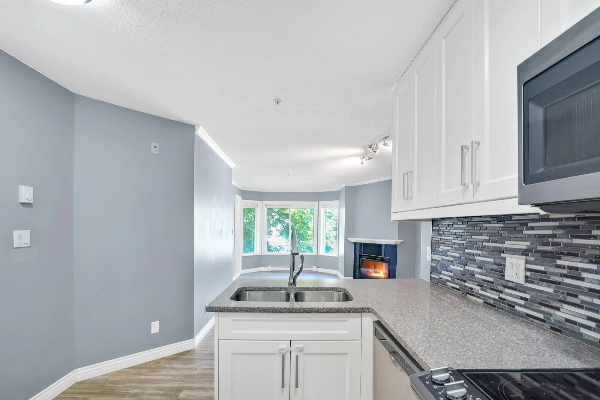 212 12110 80 Avenue