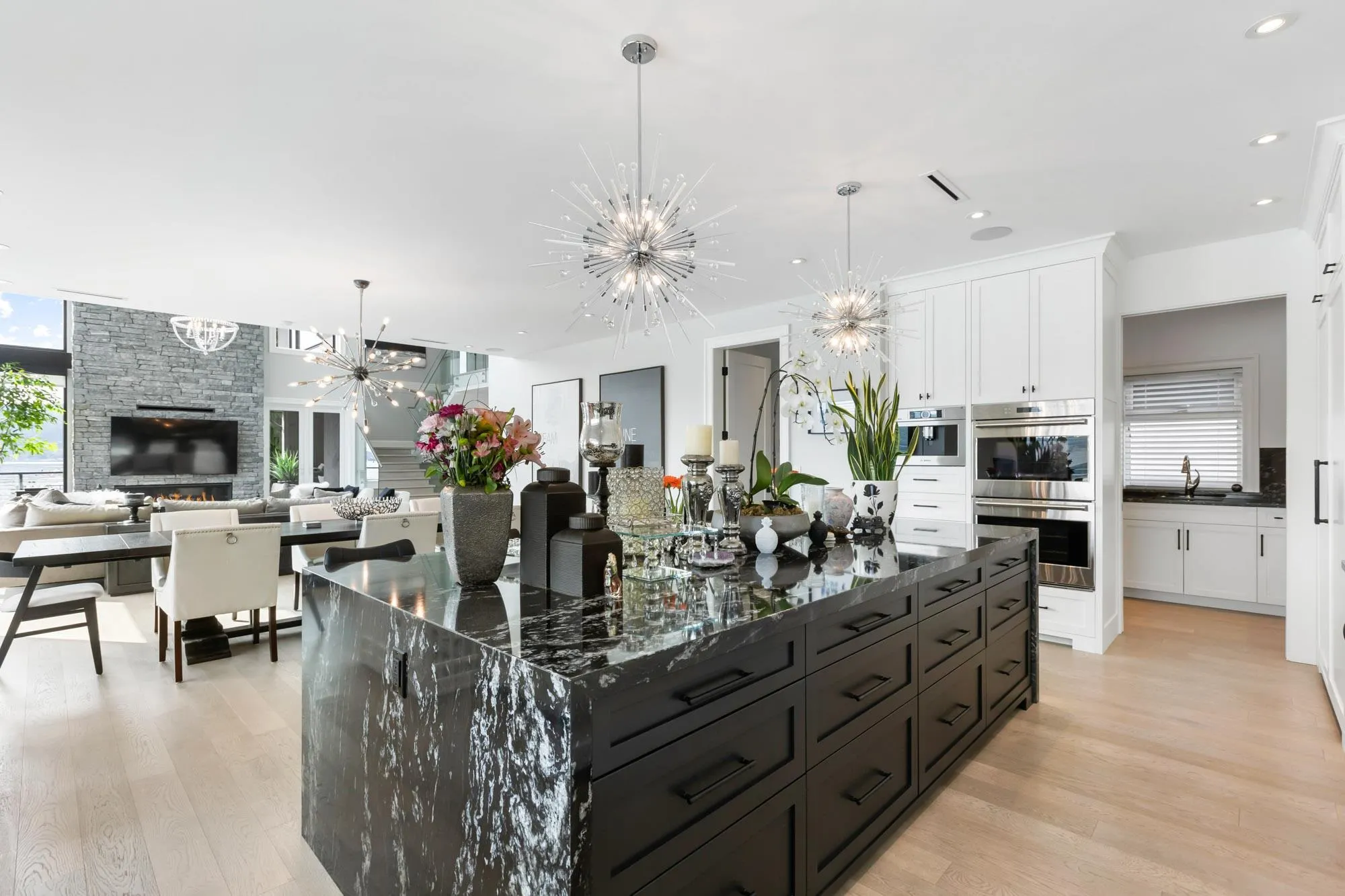 748 Alderside Road