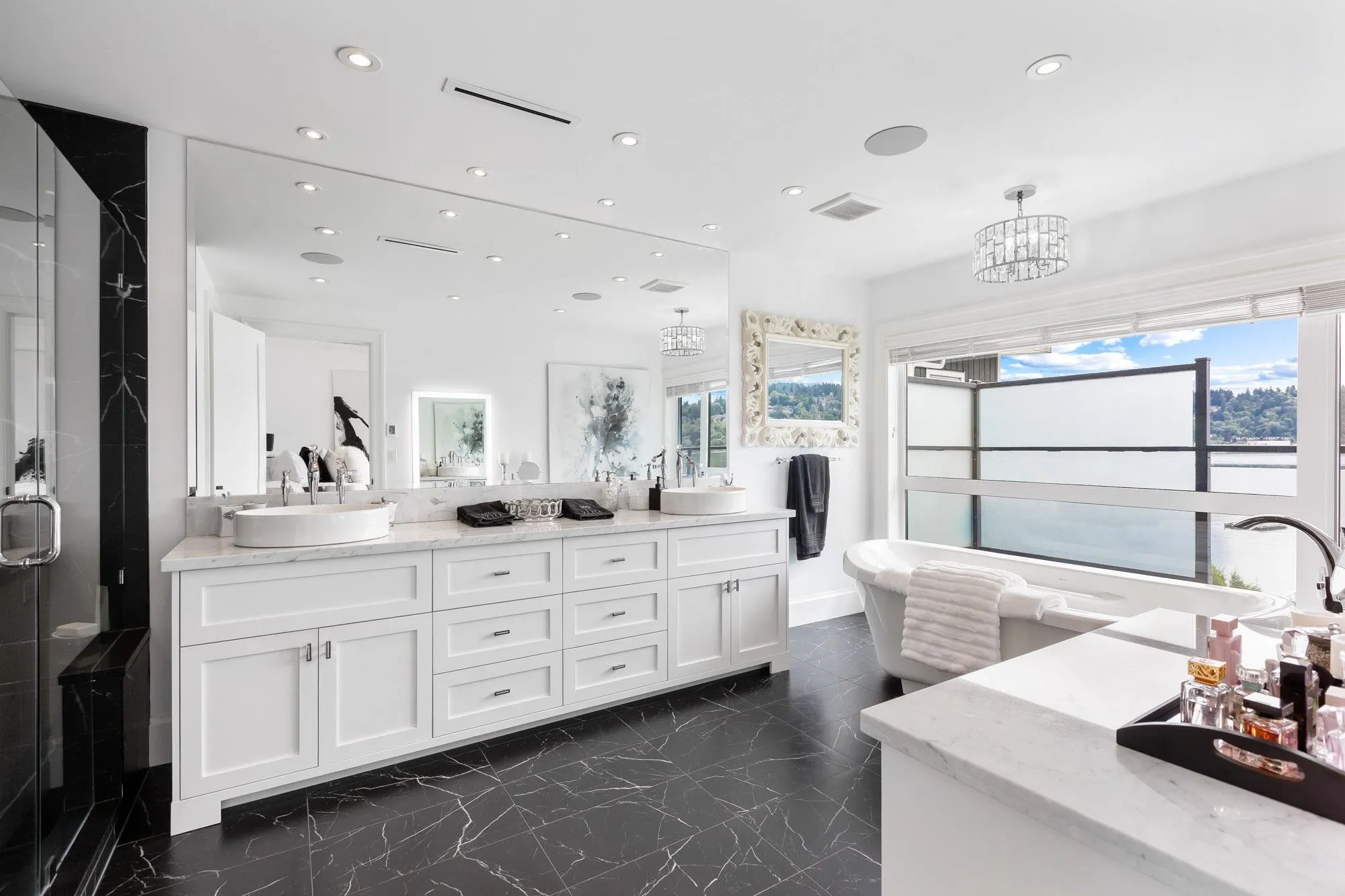 748 Alderside Road