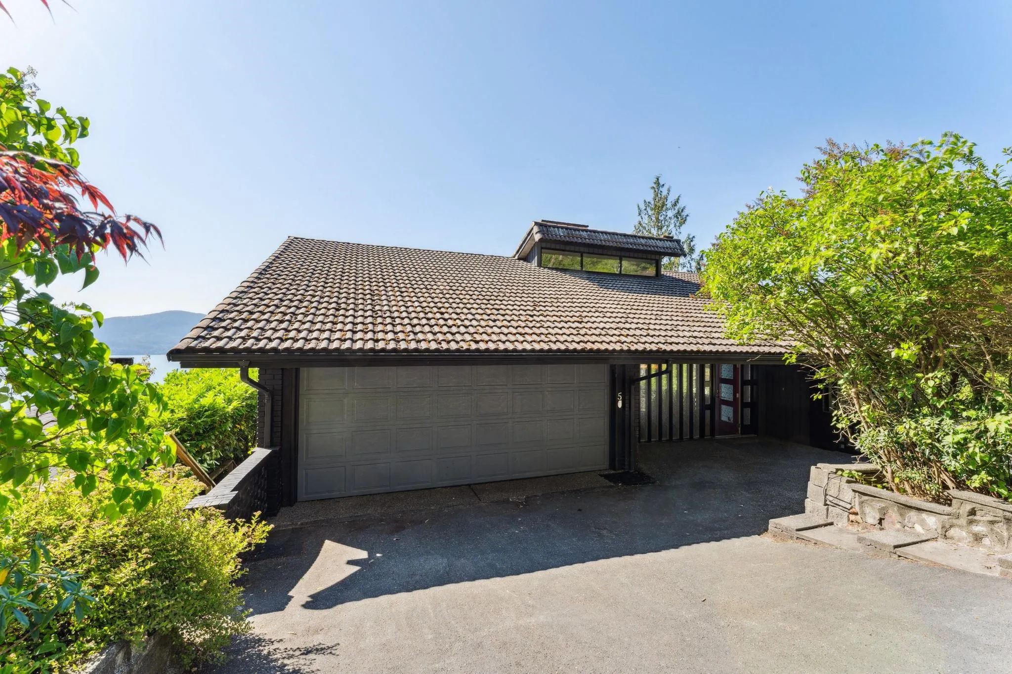 50 Panorama Road