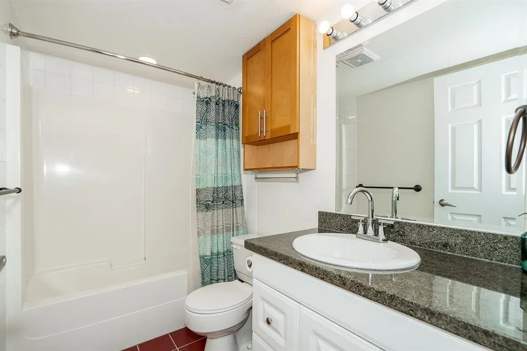 12 Flavelle Drive