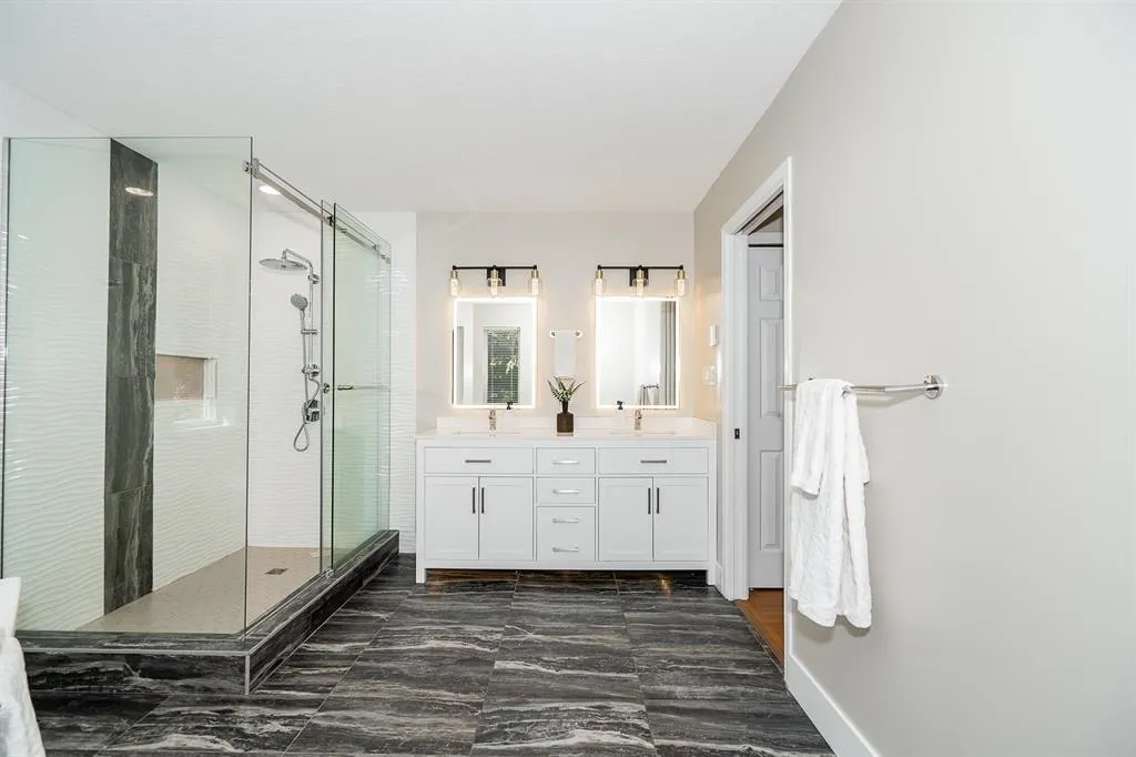 12 Flavelle Drive