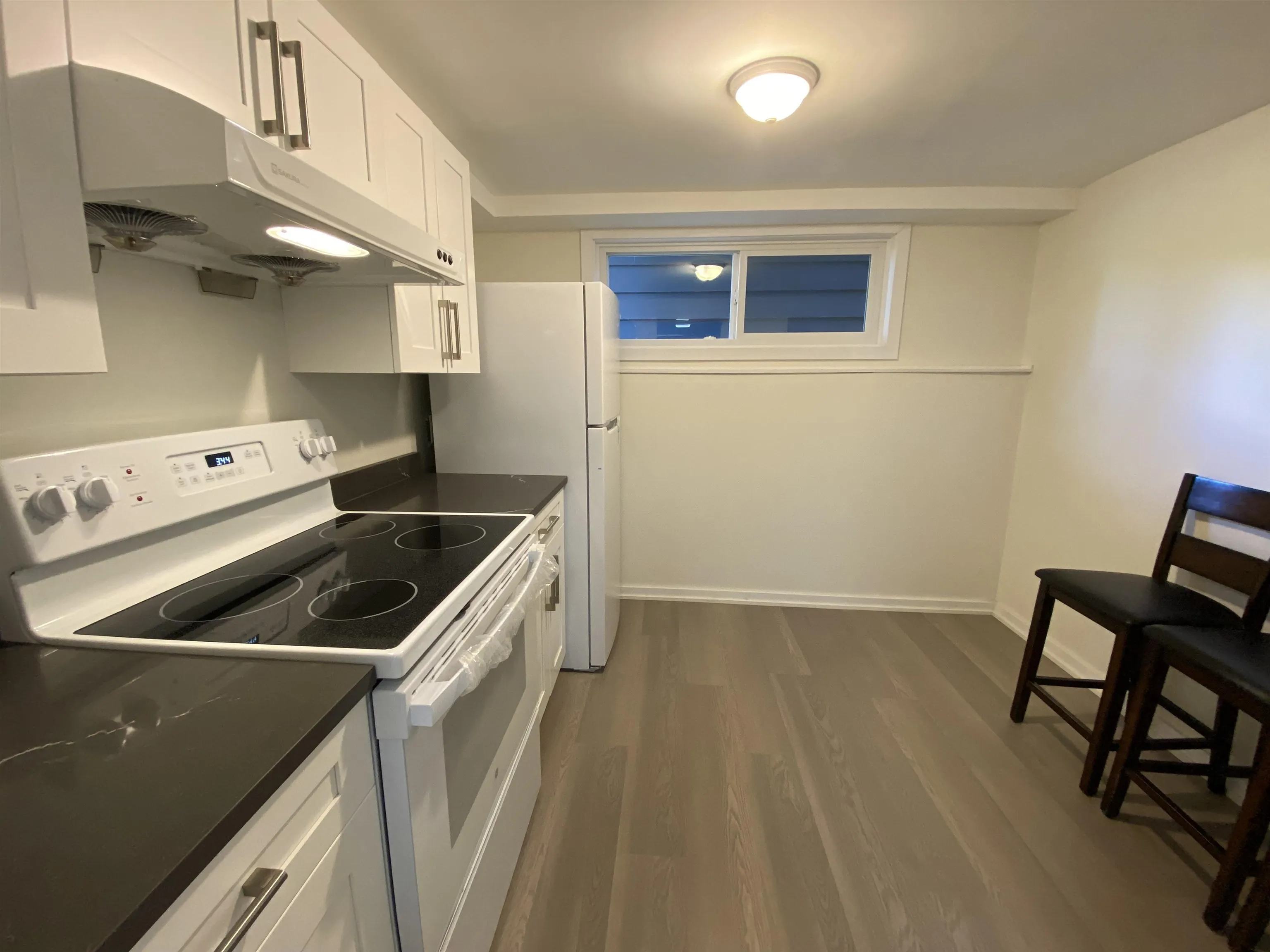 Basement Suite 12085 York Street