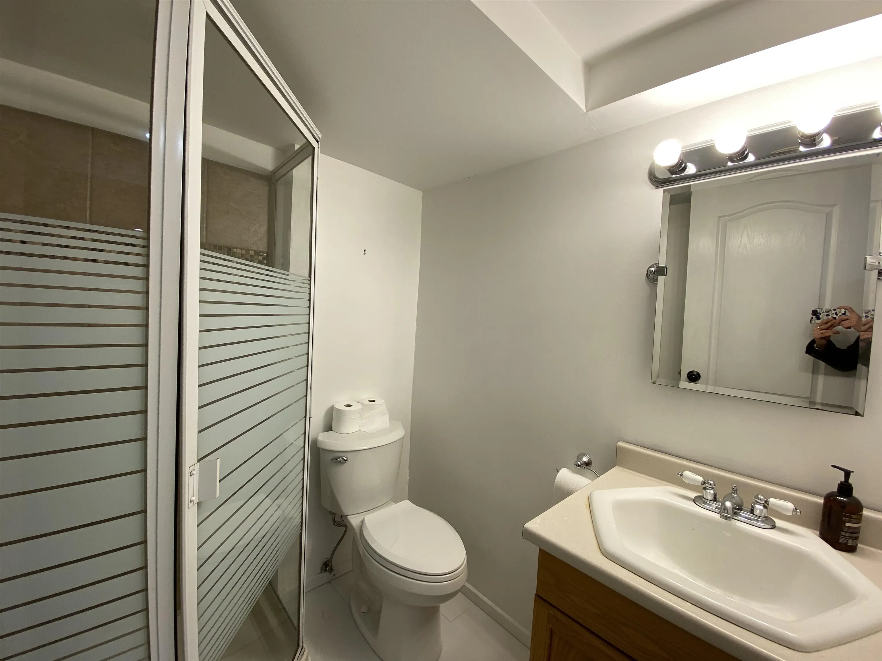 Basement Suite 12085 York Street