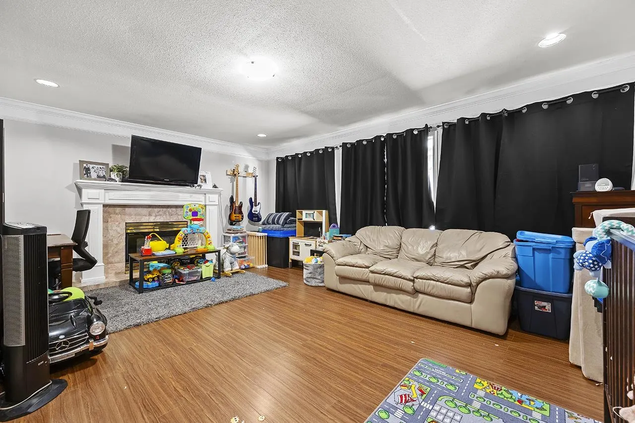 8131 Pigott Road