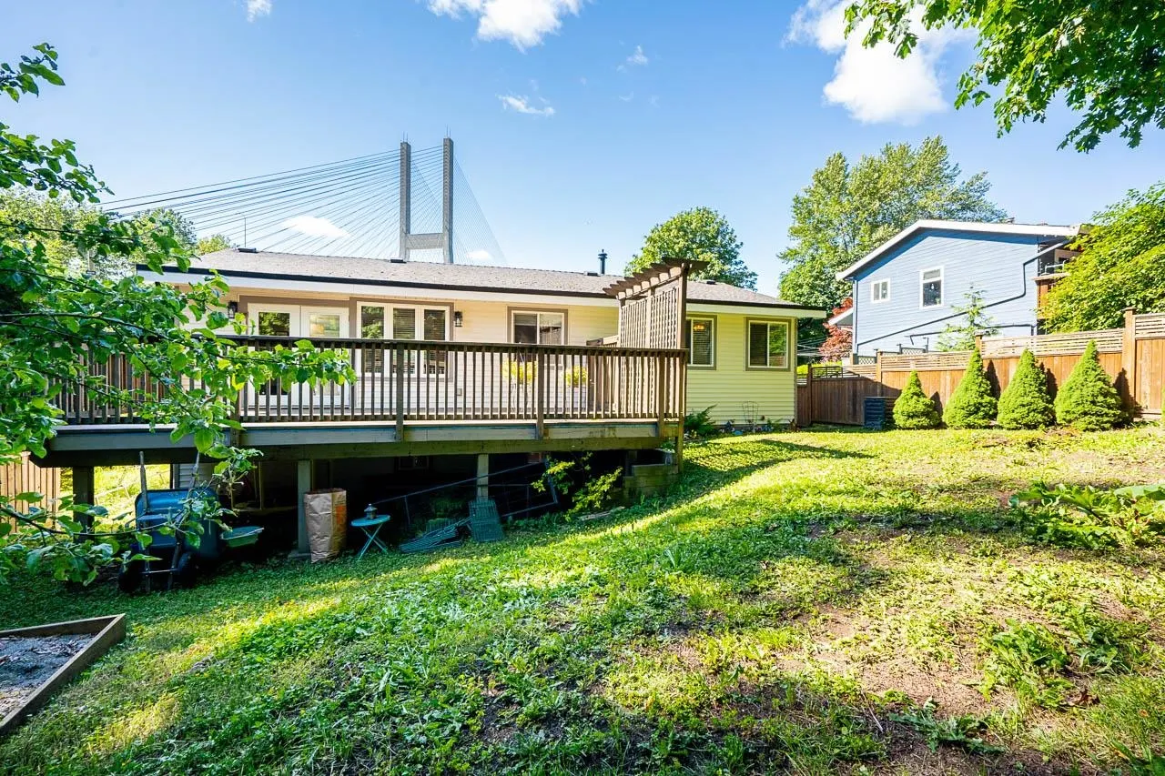 10244 Main Street