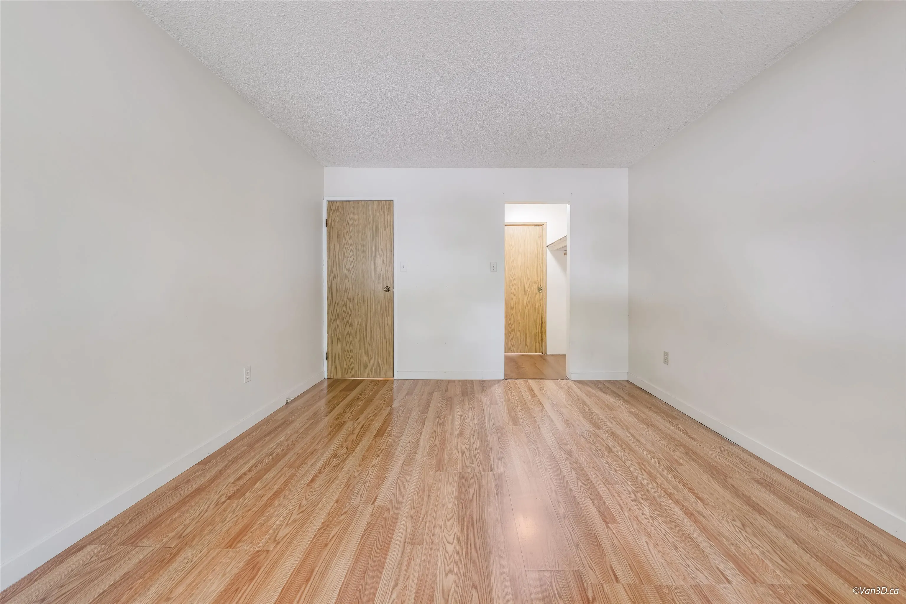 202 14925 100 Avenue