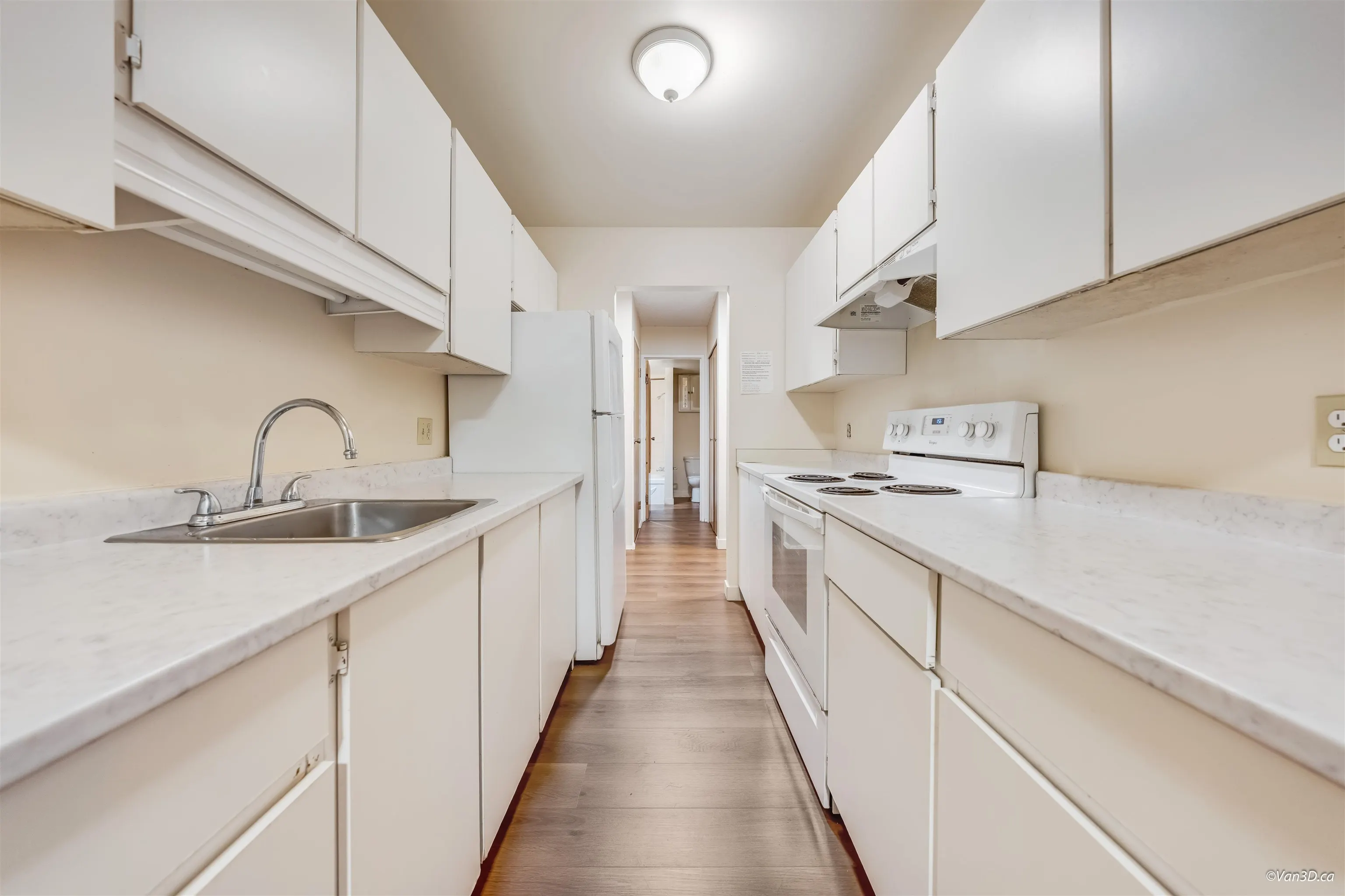 202 14925 100 Avenue