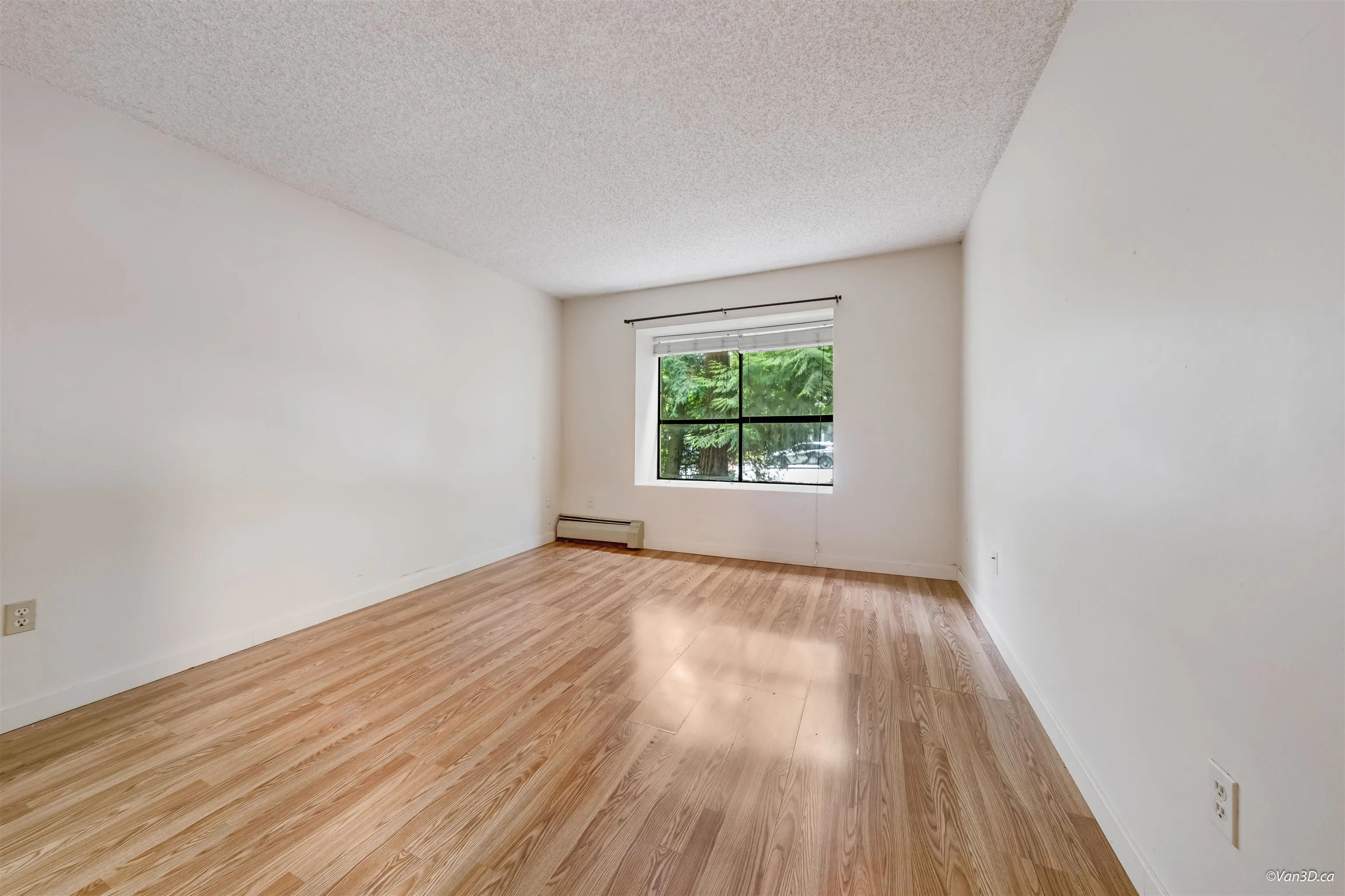 202 14925 100 Avenue