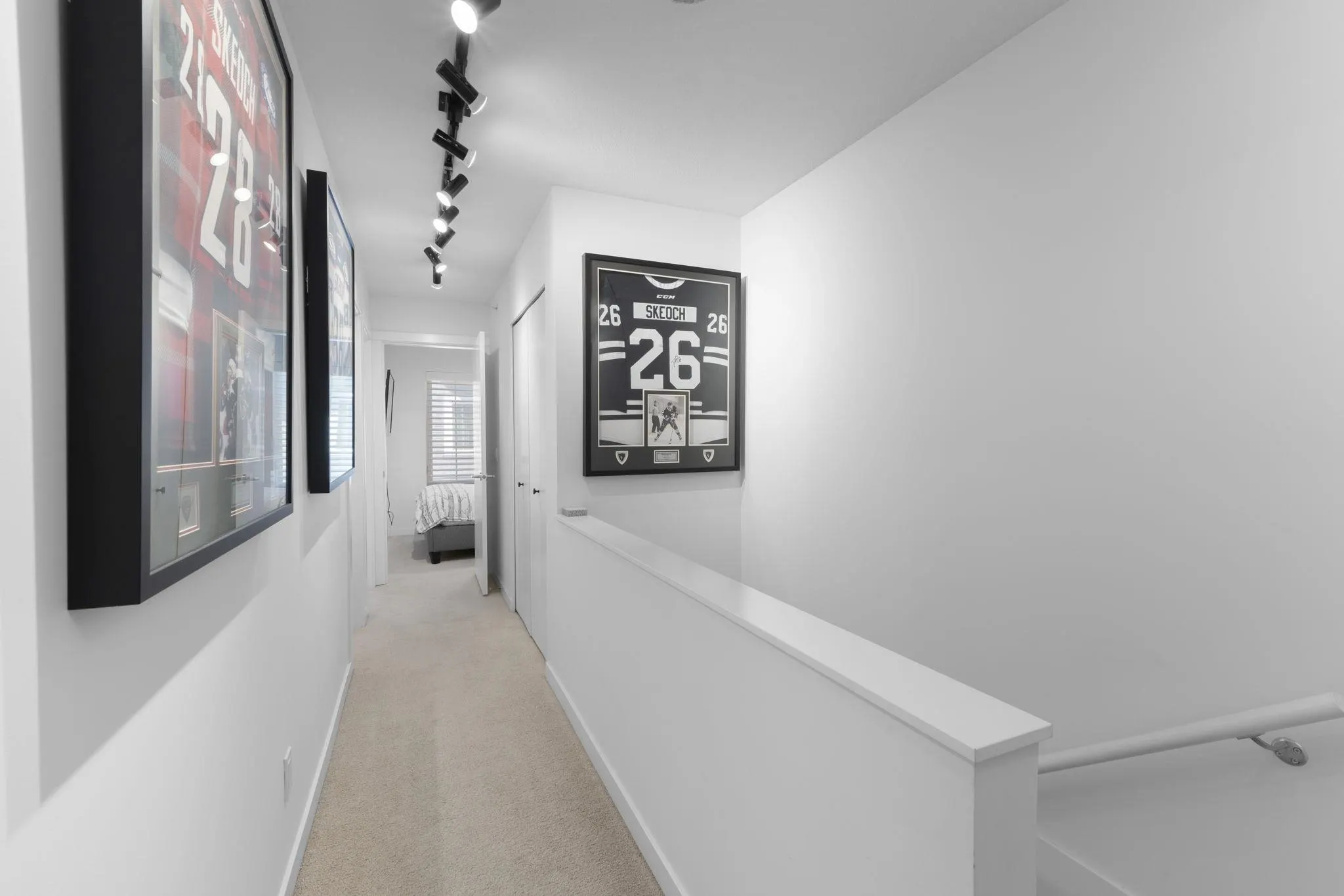 26 2560 Pitt River Road