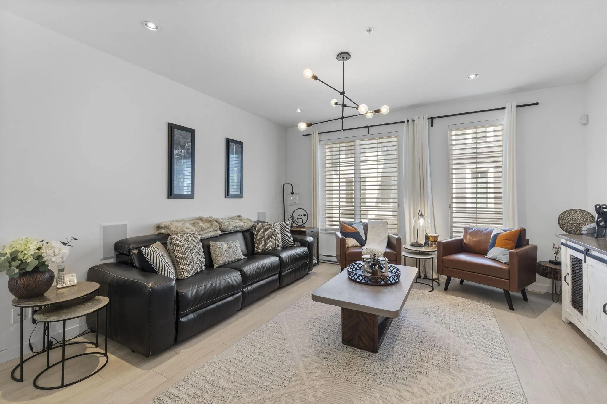 26 2560 Pitt River Road