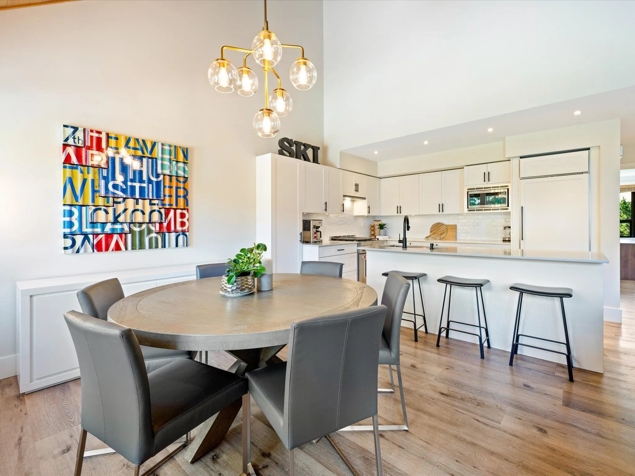 4862 Casabella Crescent