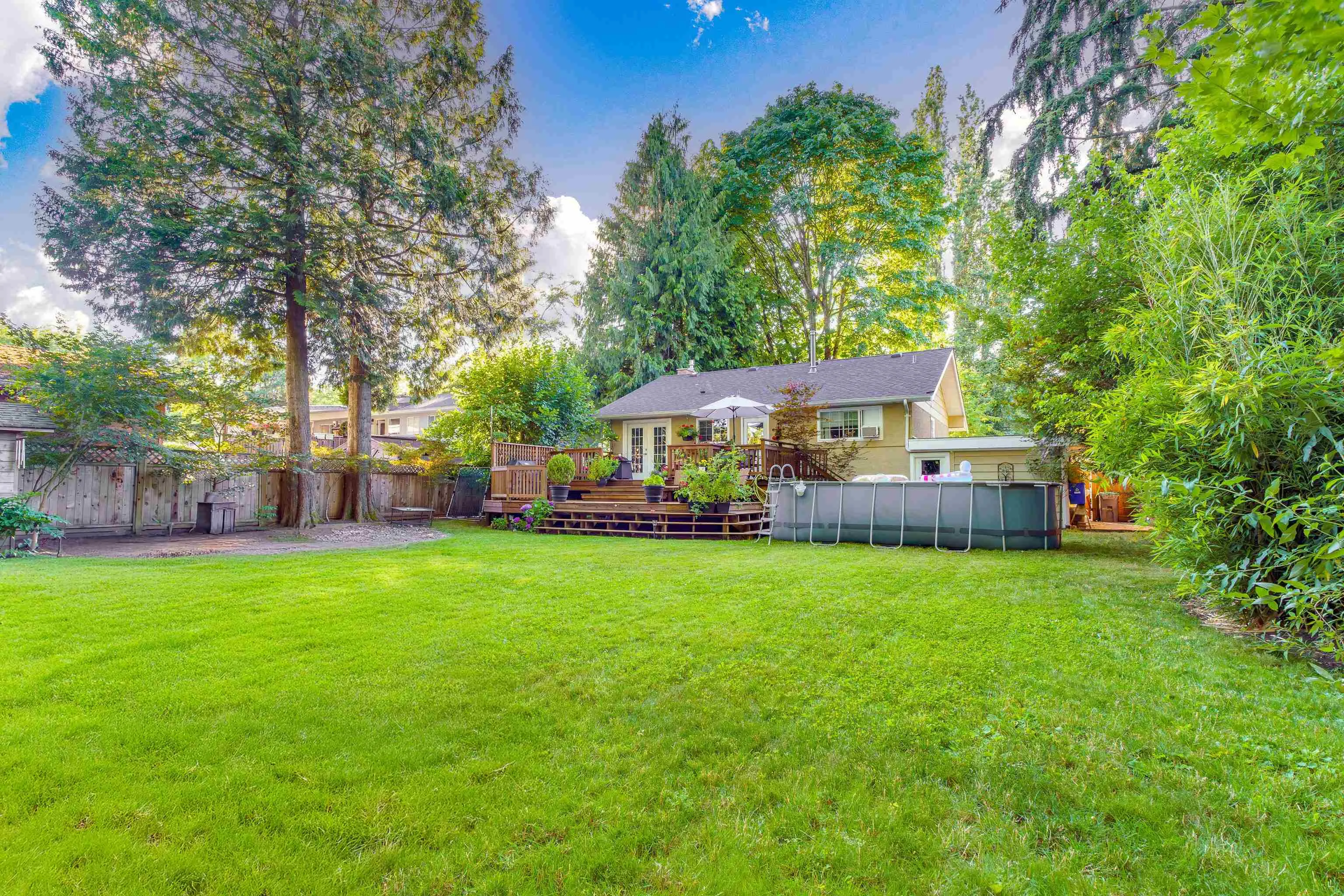 8962 Glover Road