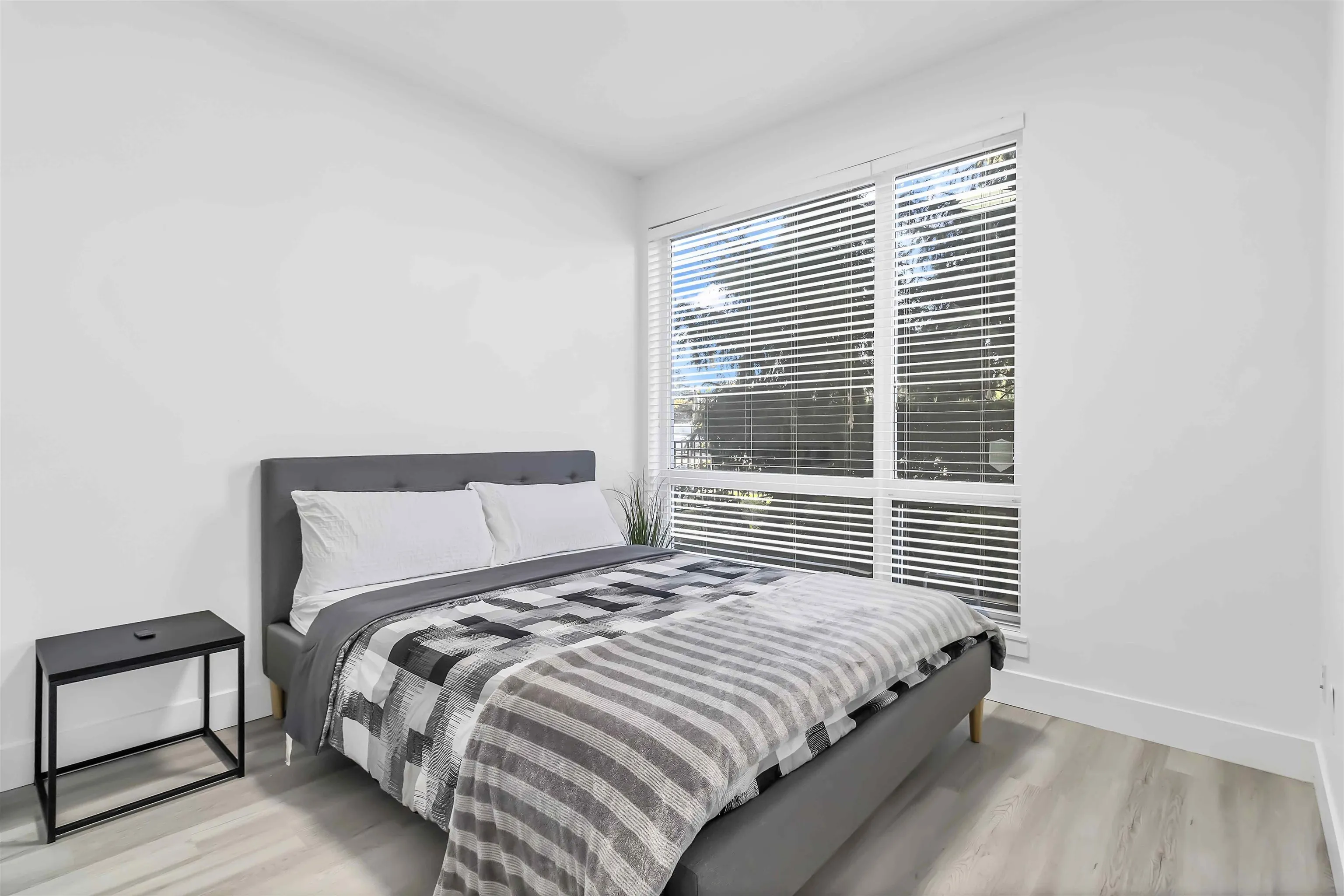 101 15628 104 Avenue
