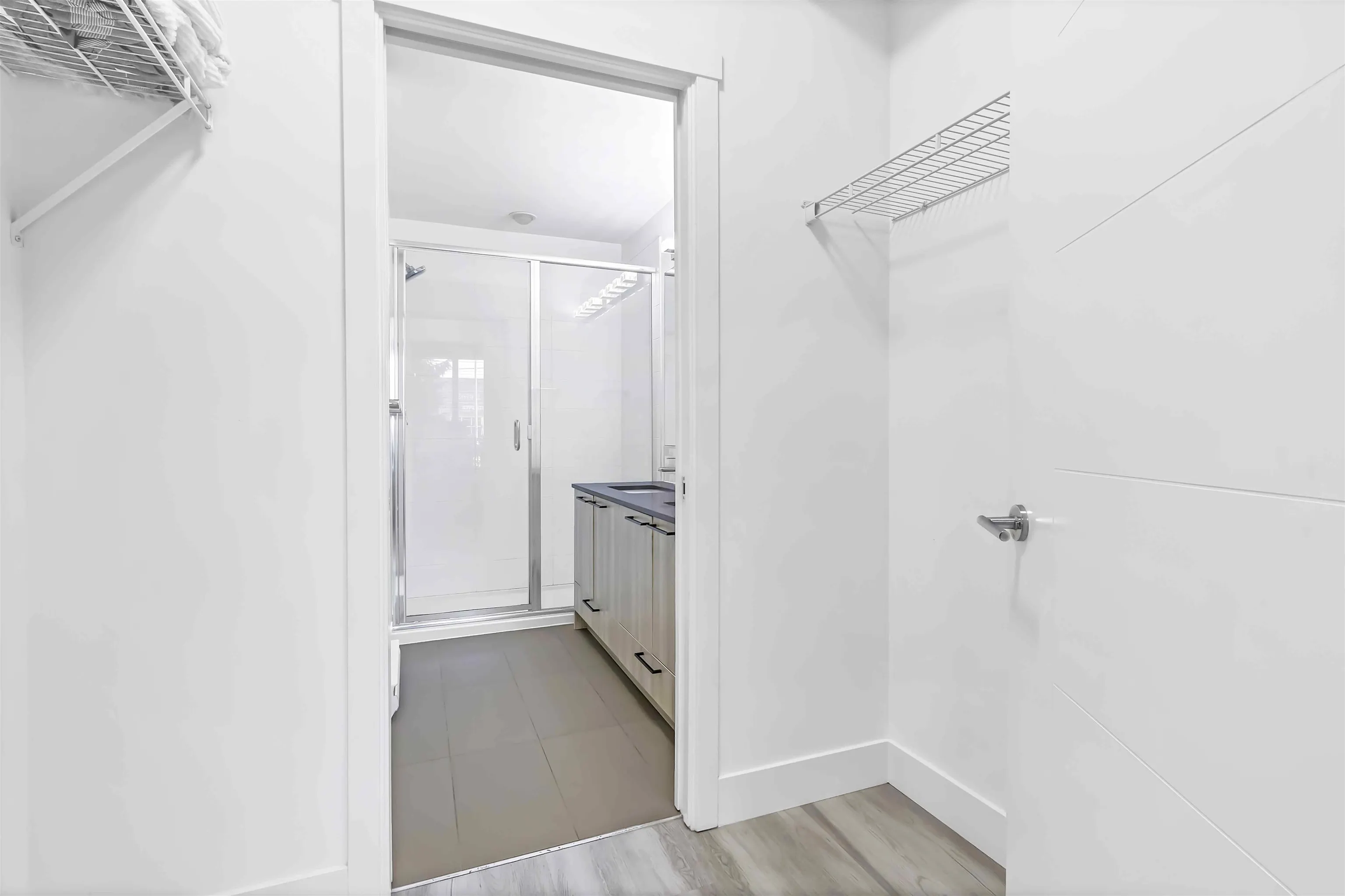 101 15628 104 Avenue