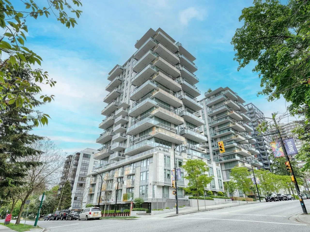 1704 1180 Broughton Street