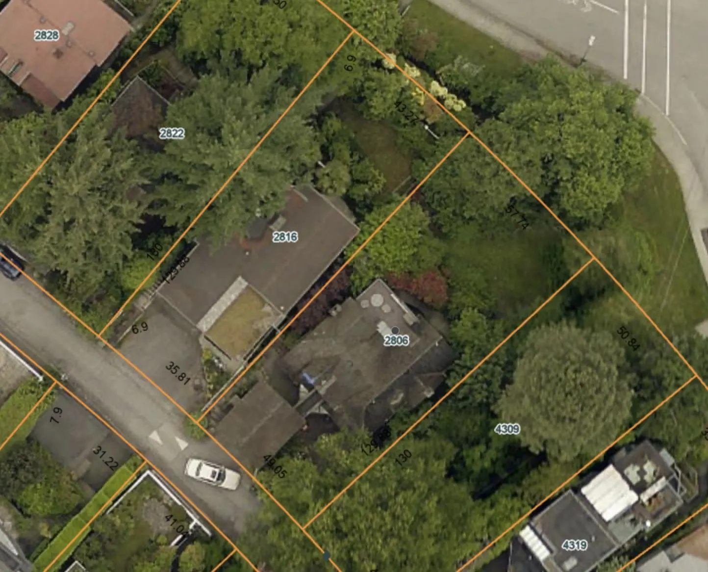 2806 W King Edward Avenue