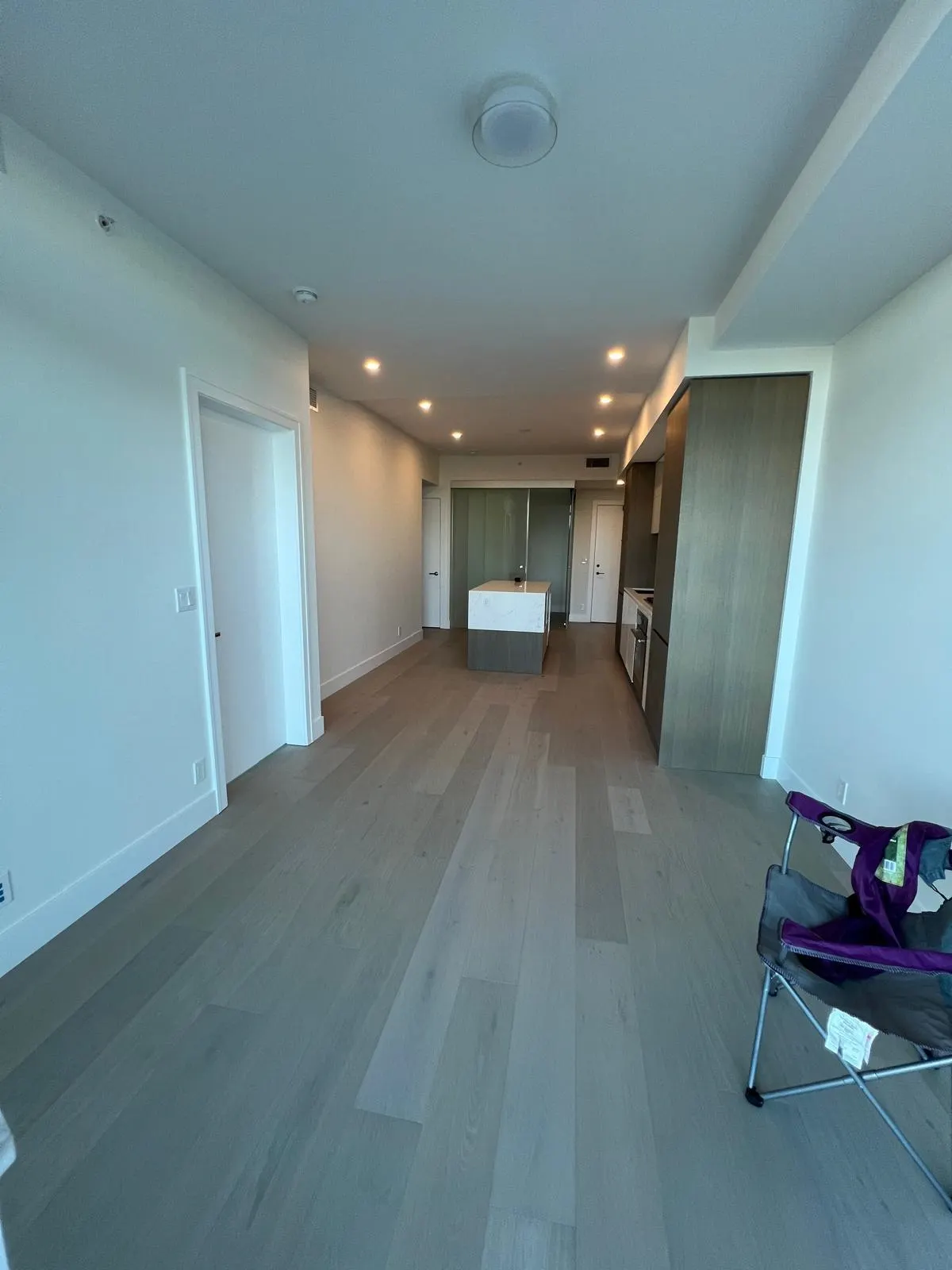 406 1342 Johnston Road