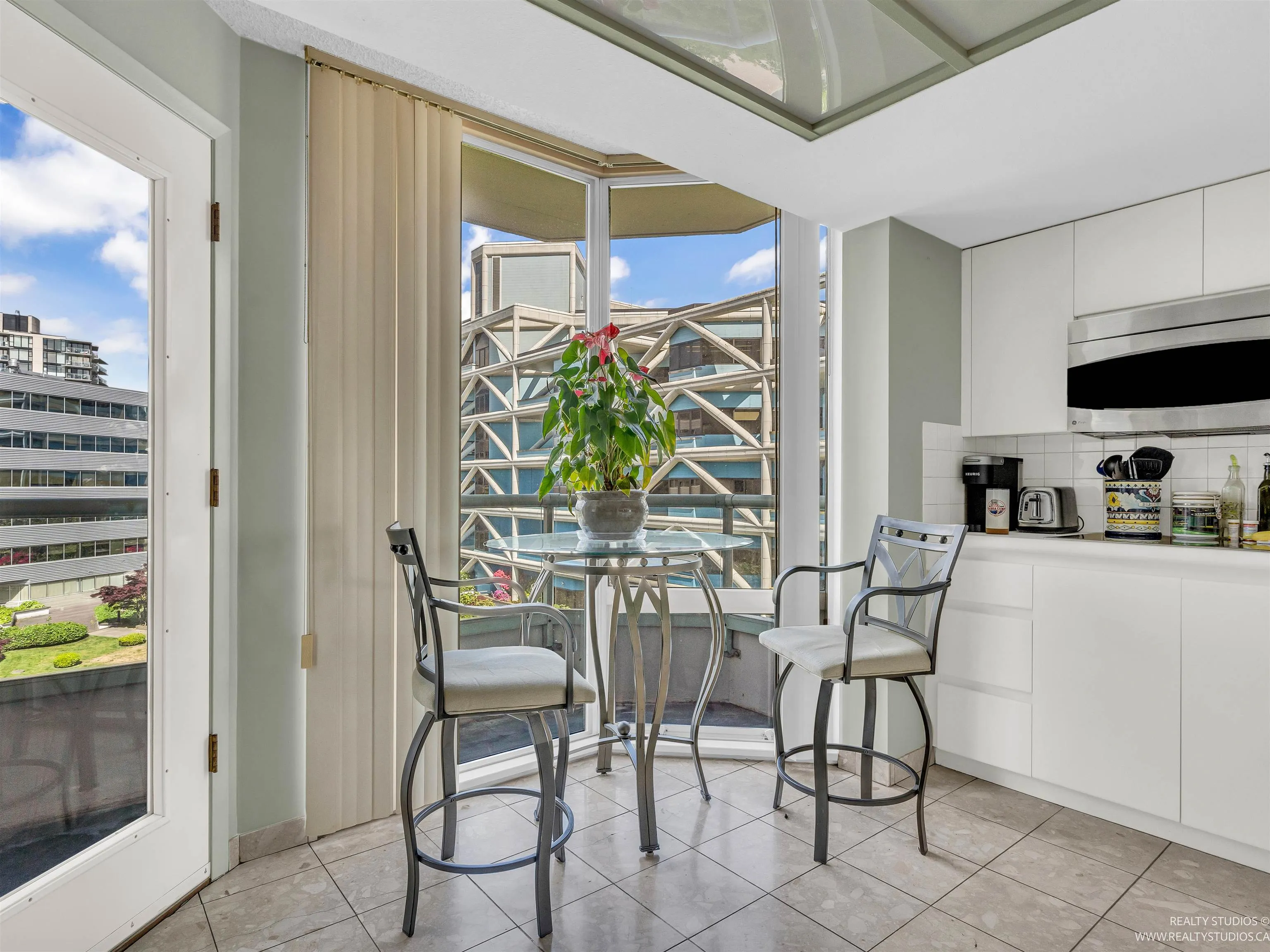503 168 Chadwick Court