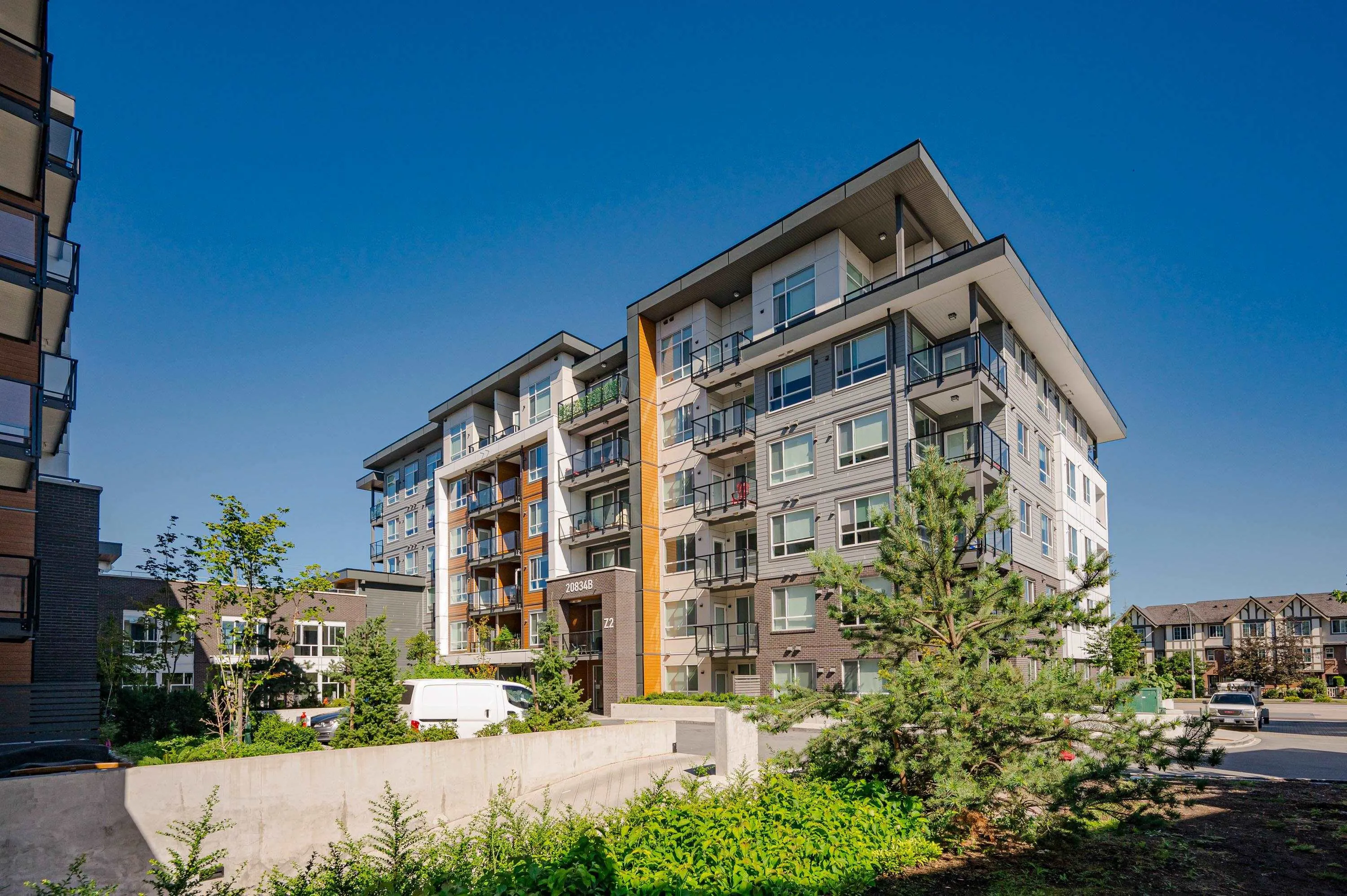 B307 20834 80 Avenue
