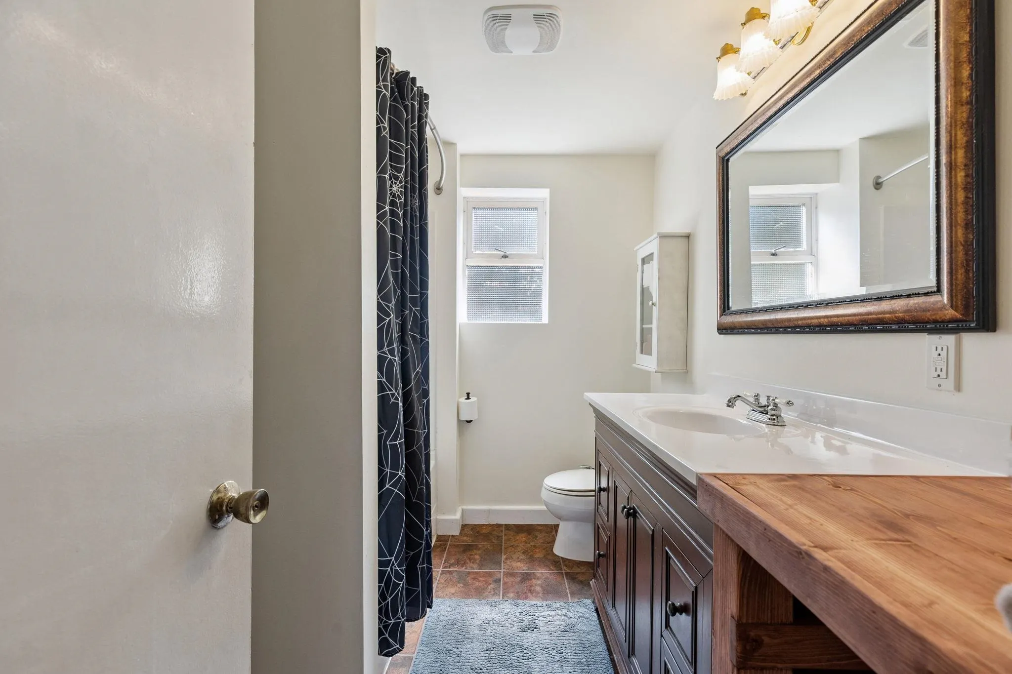 1554 Farrell Crescent