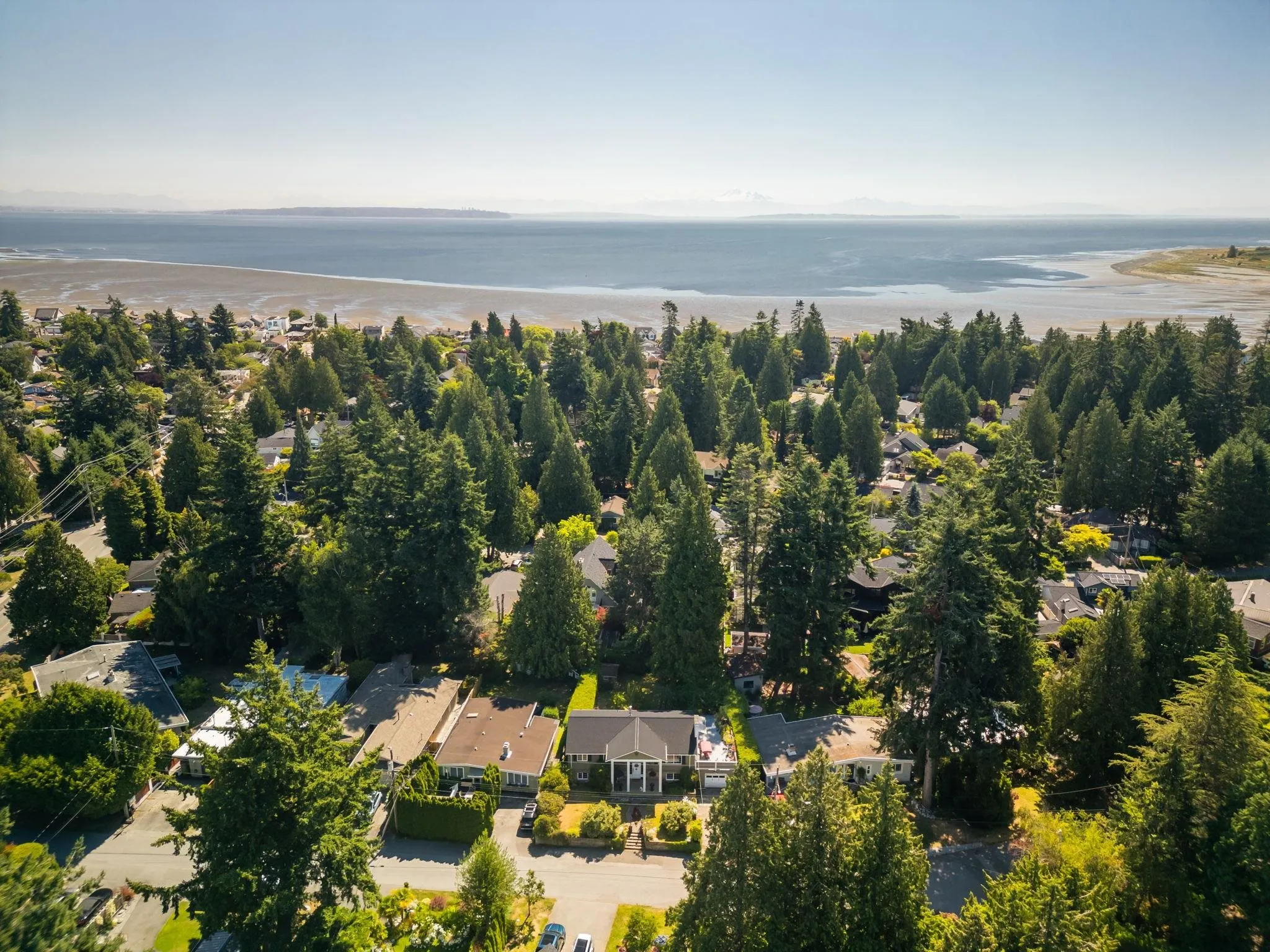 1554 Farrell Crescent