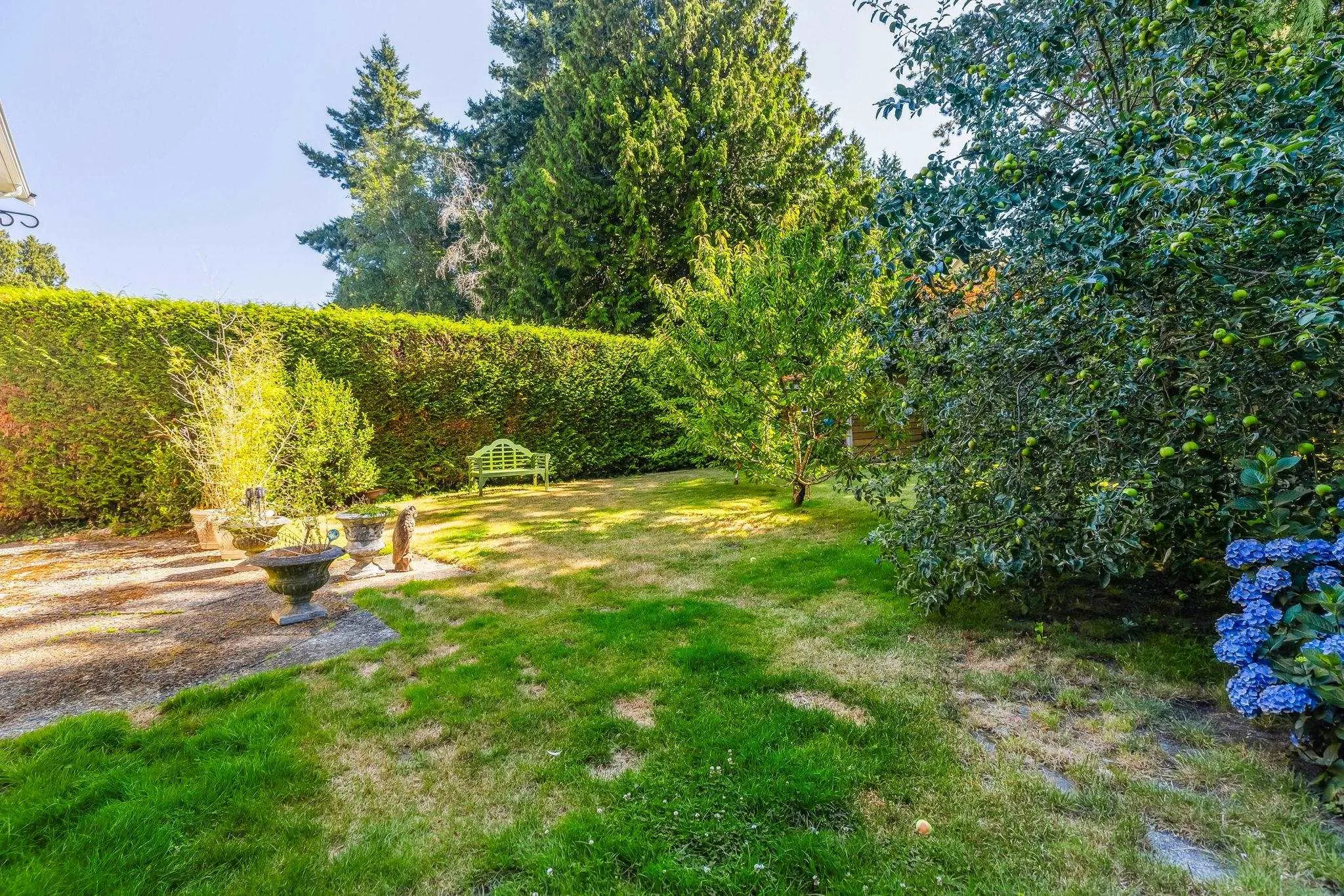 1554 Farrell Crescent