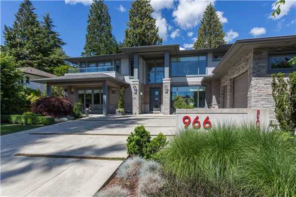 966 Beaumont Drive