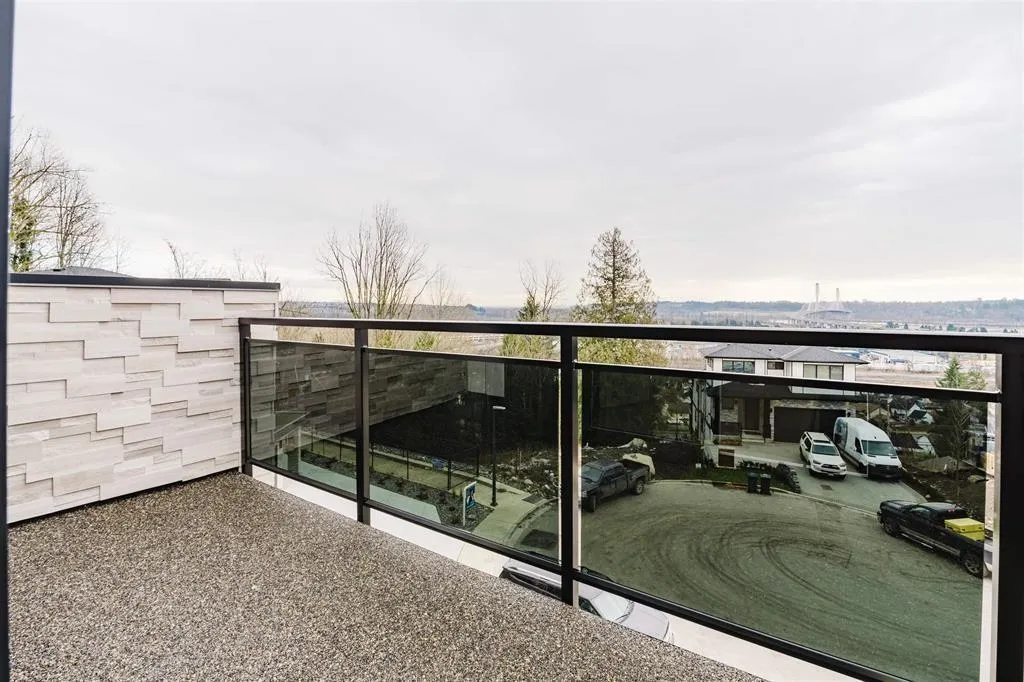 2267 Monashee Court