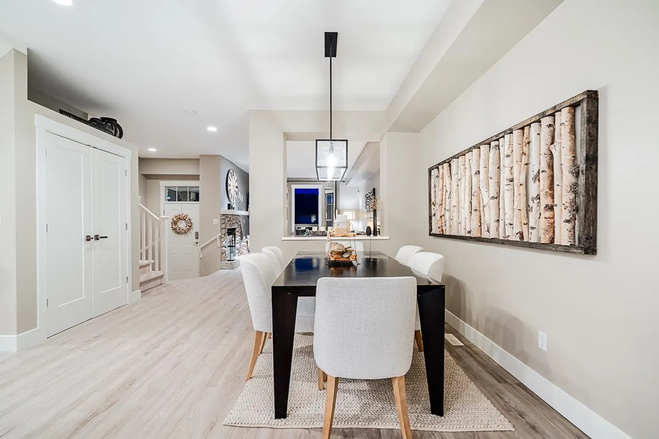 89 Fernway Drive
