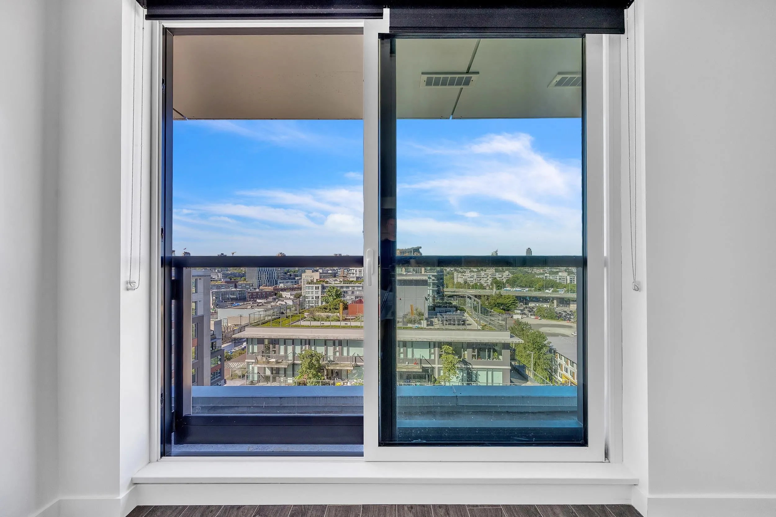1405 1768 Cook Street