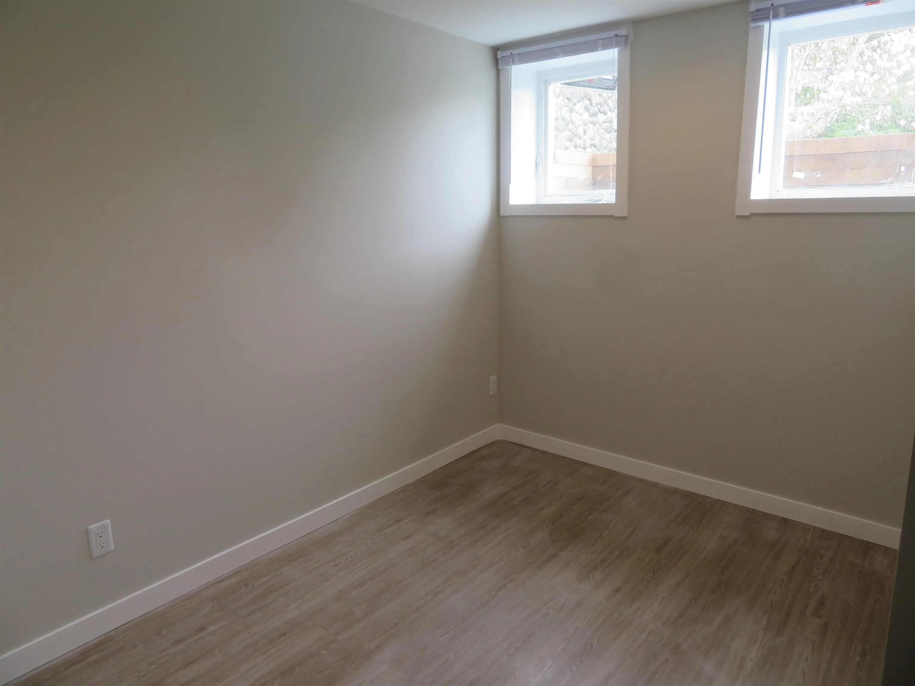 Lower 120 Jacobs Road