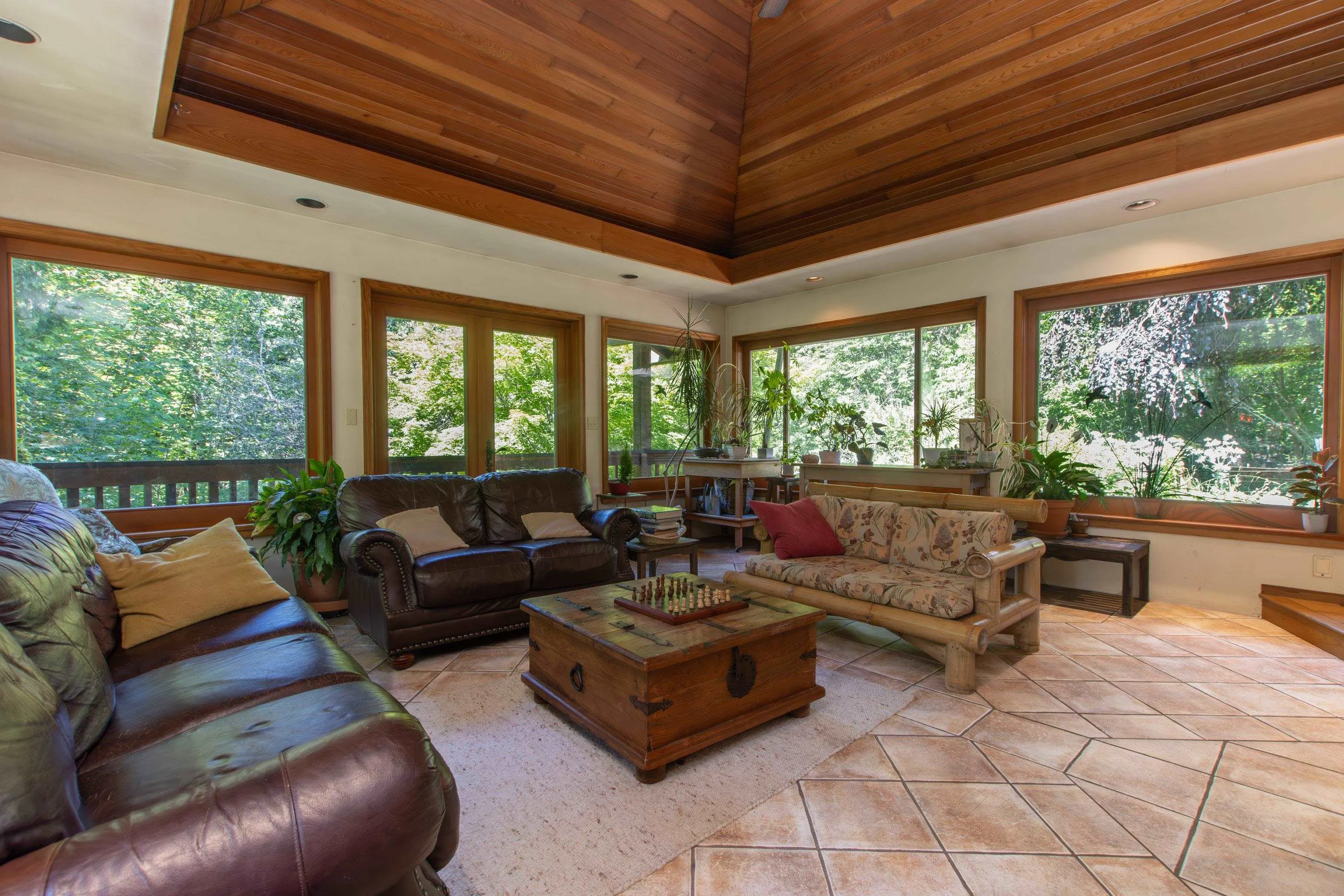 5071 Paradise Valley Road