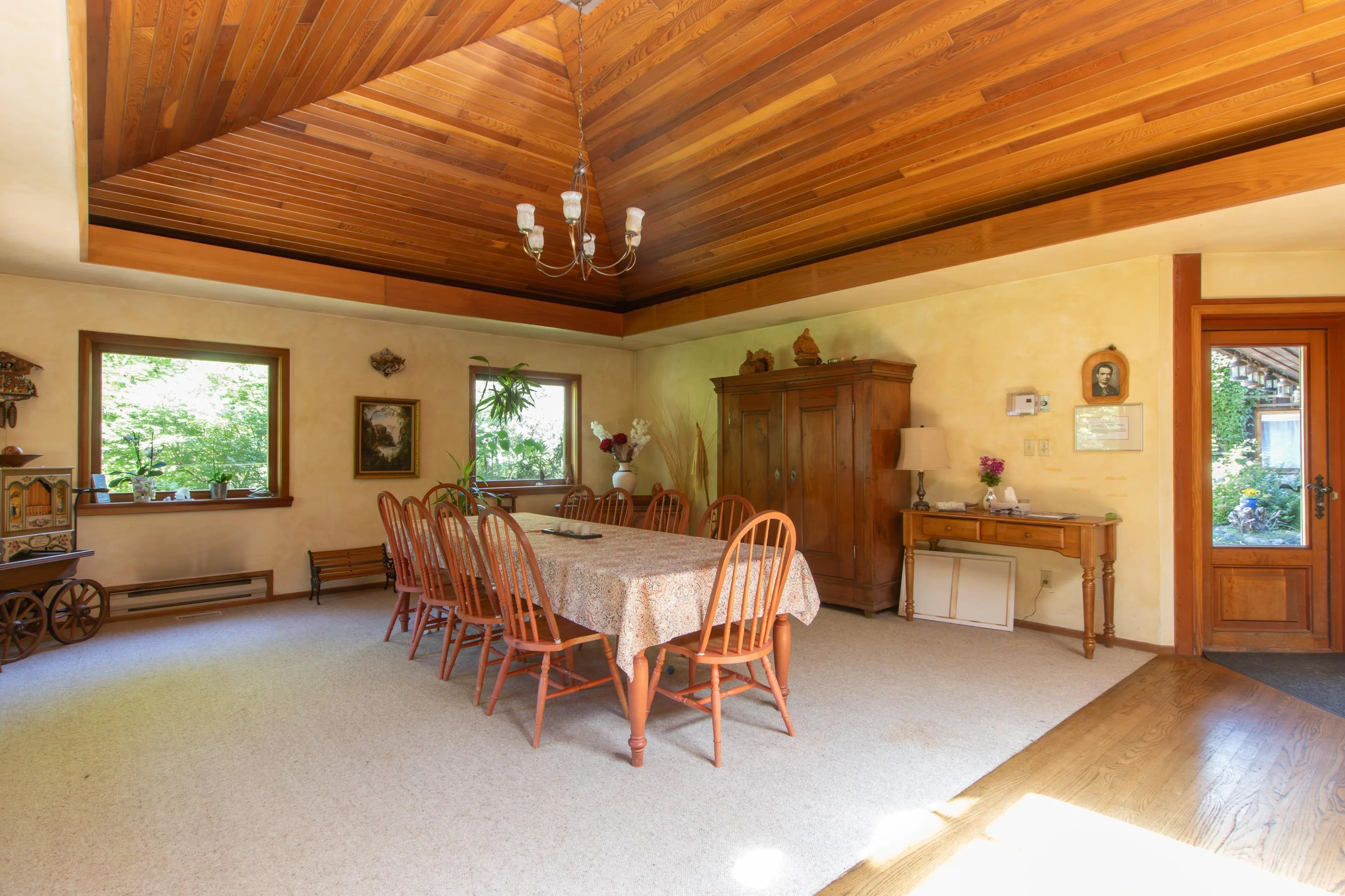 5071 Paradise Valley Road