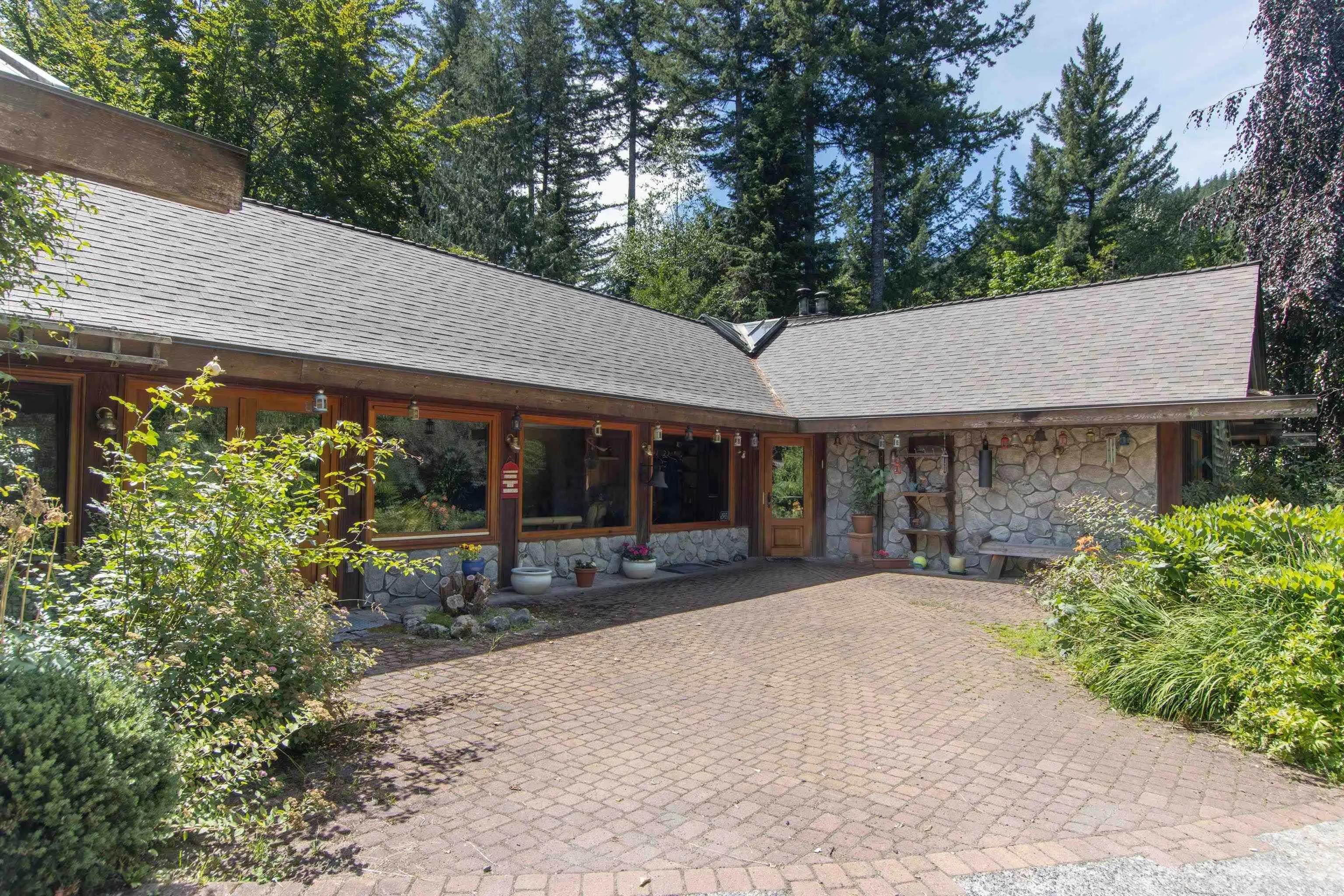 5071 Paradise Valley Road
